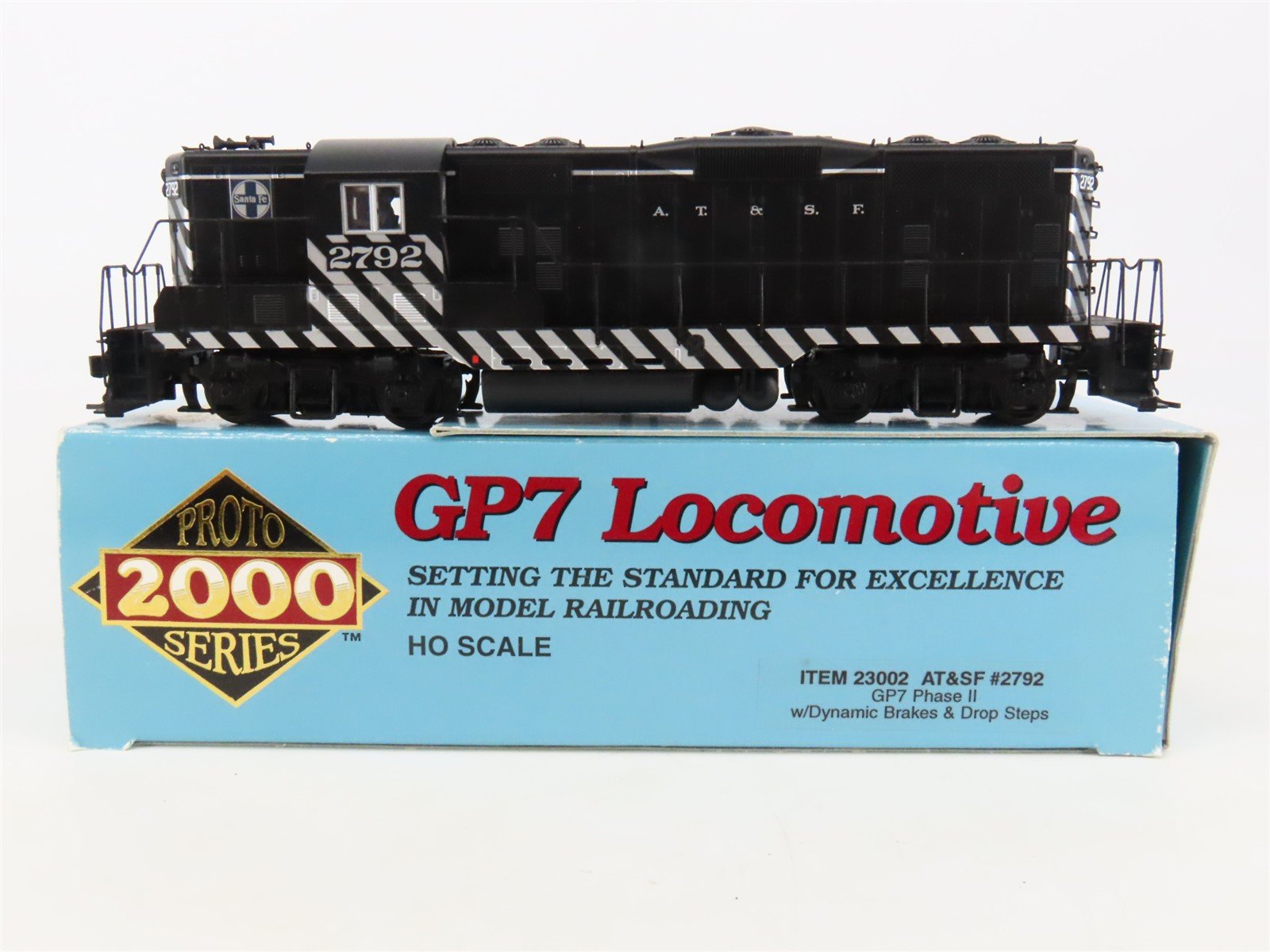 HO Scale PROTO 2000 23002 ATSF Santa Fe GP7 Phase II Diesel Locomotive #2792