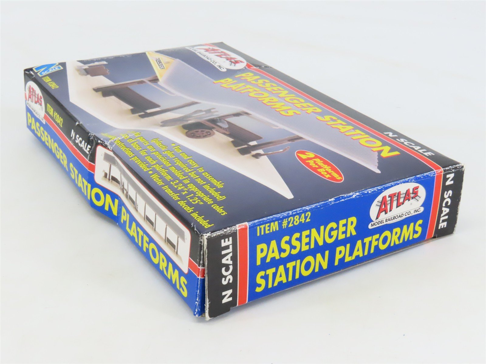 N 1/160 Scale Atlas Kit #2842 Passenger Station Platforms 2 Per Box