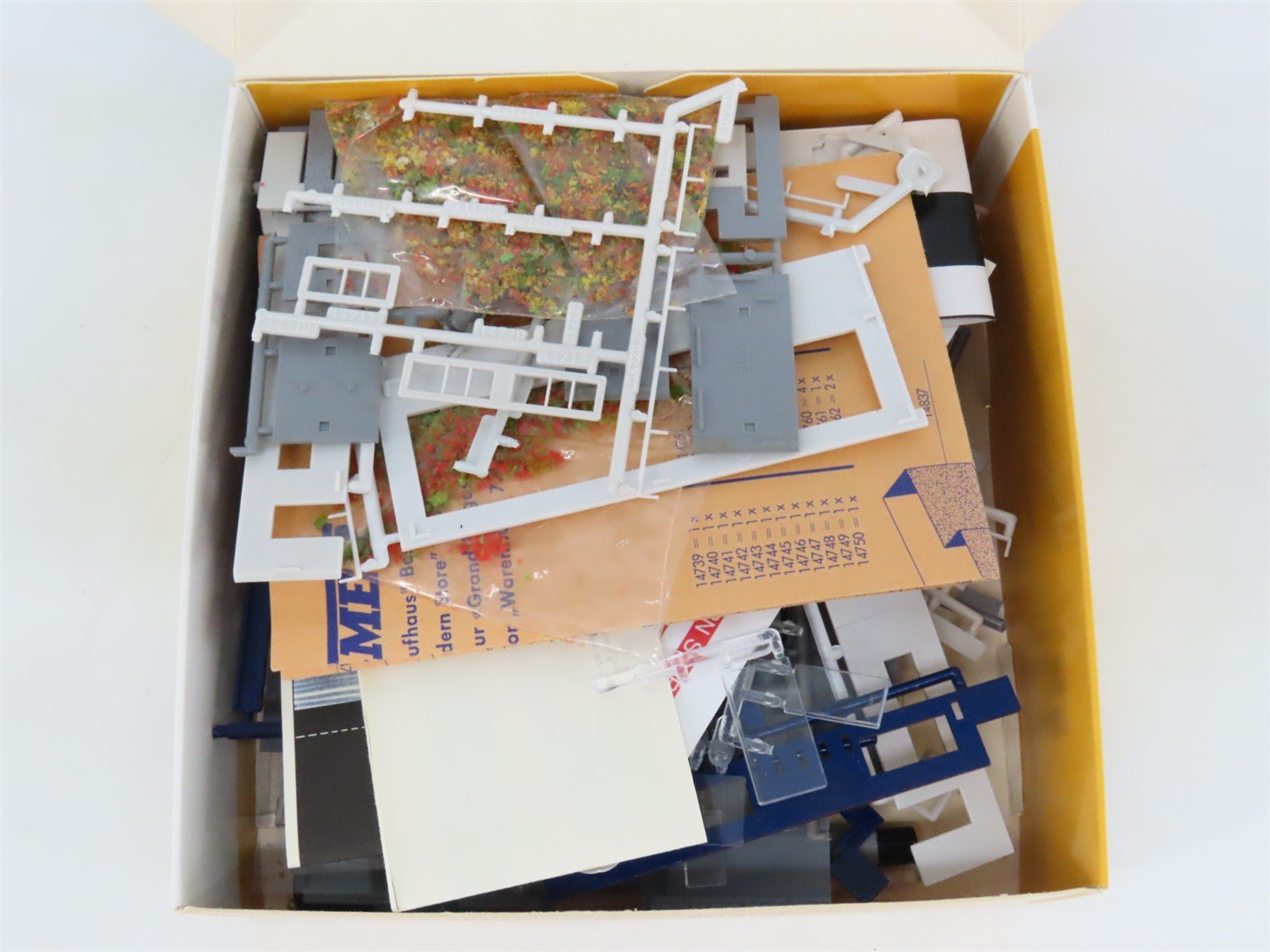 N 1/160 Scale Vollmer Kit 47726 Kaufhaus Department Store