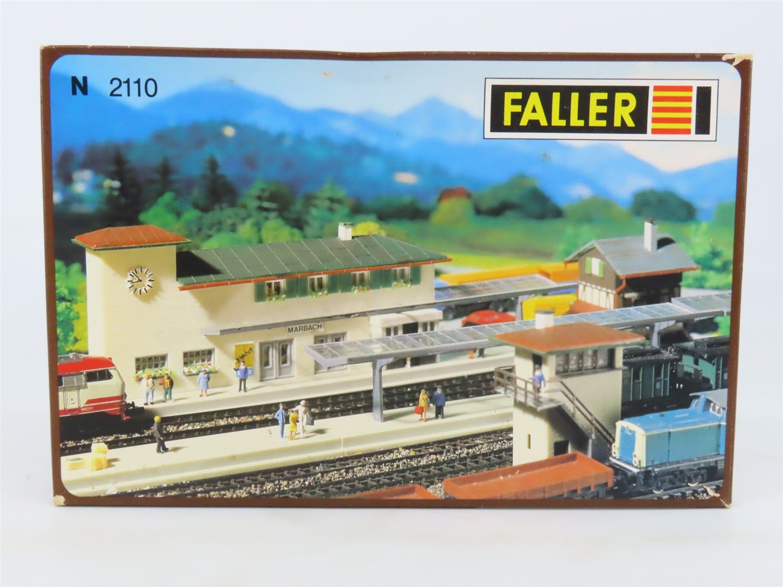 N 1/160 Scale FALLER Kit 2110 Station Set