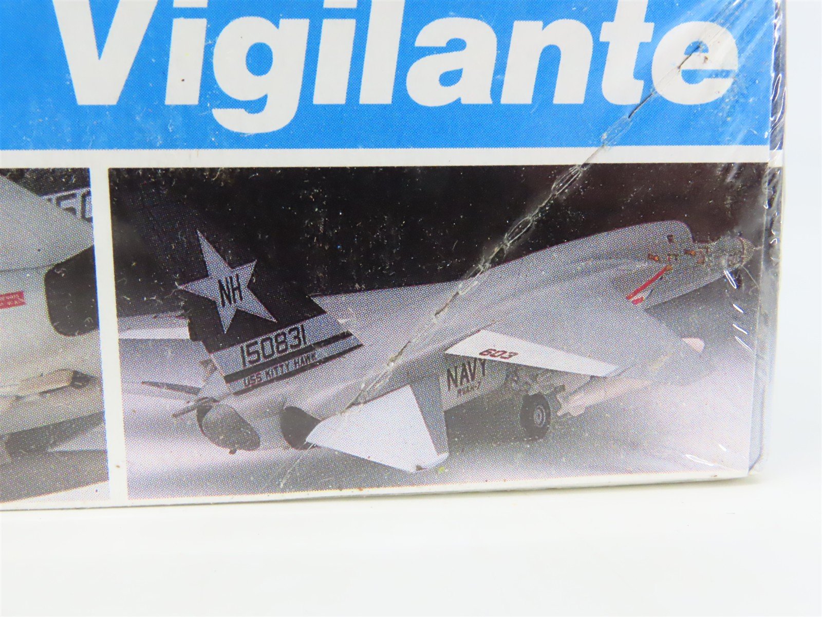 1:72 Scale Revell Kit 4367 RA-5C Vigilante Aircraft - Sealed