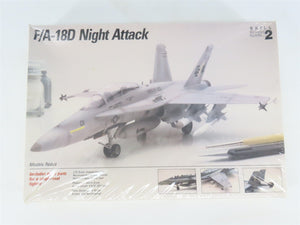 1:72 Scale Testors Italeri Kit 662 F/A-18D Night Attack Aircraft - Sealed