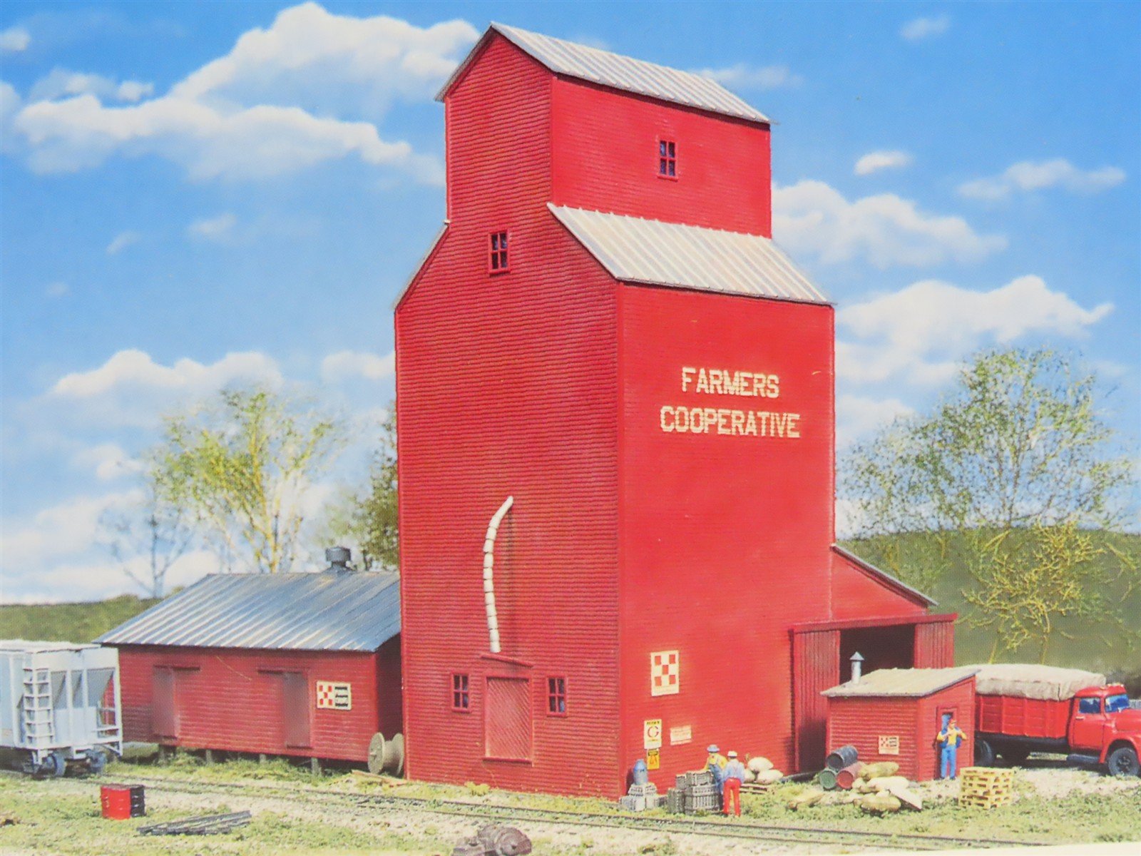 HO 1/87 Walthers Cornerstone Kit 933-3036 Farmers Cooperative Grain Elevator