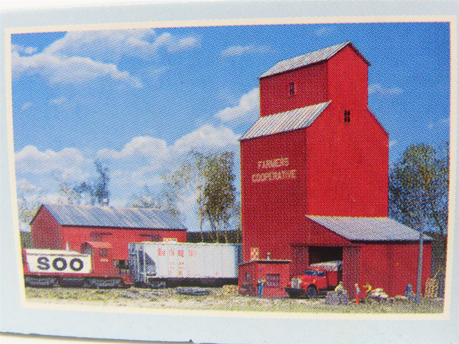 HO 1/87 Walthers Cornerstone Kit 933-3036 Farmers Cooperative Grain Elevator
