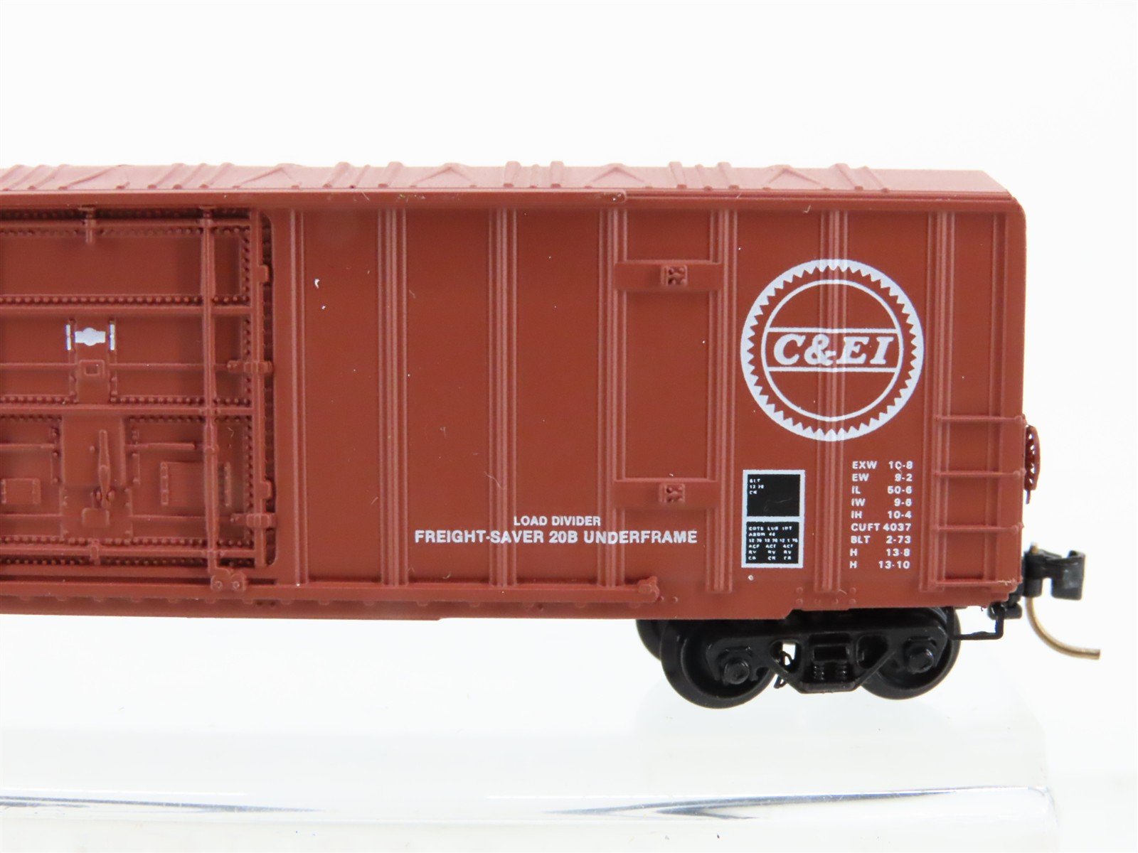 N Scale Micro-Trains 27030 CEI Chicago & Eastern Illinois Box Car 252882 RTR