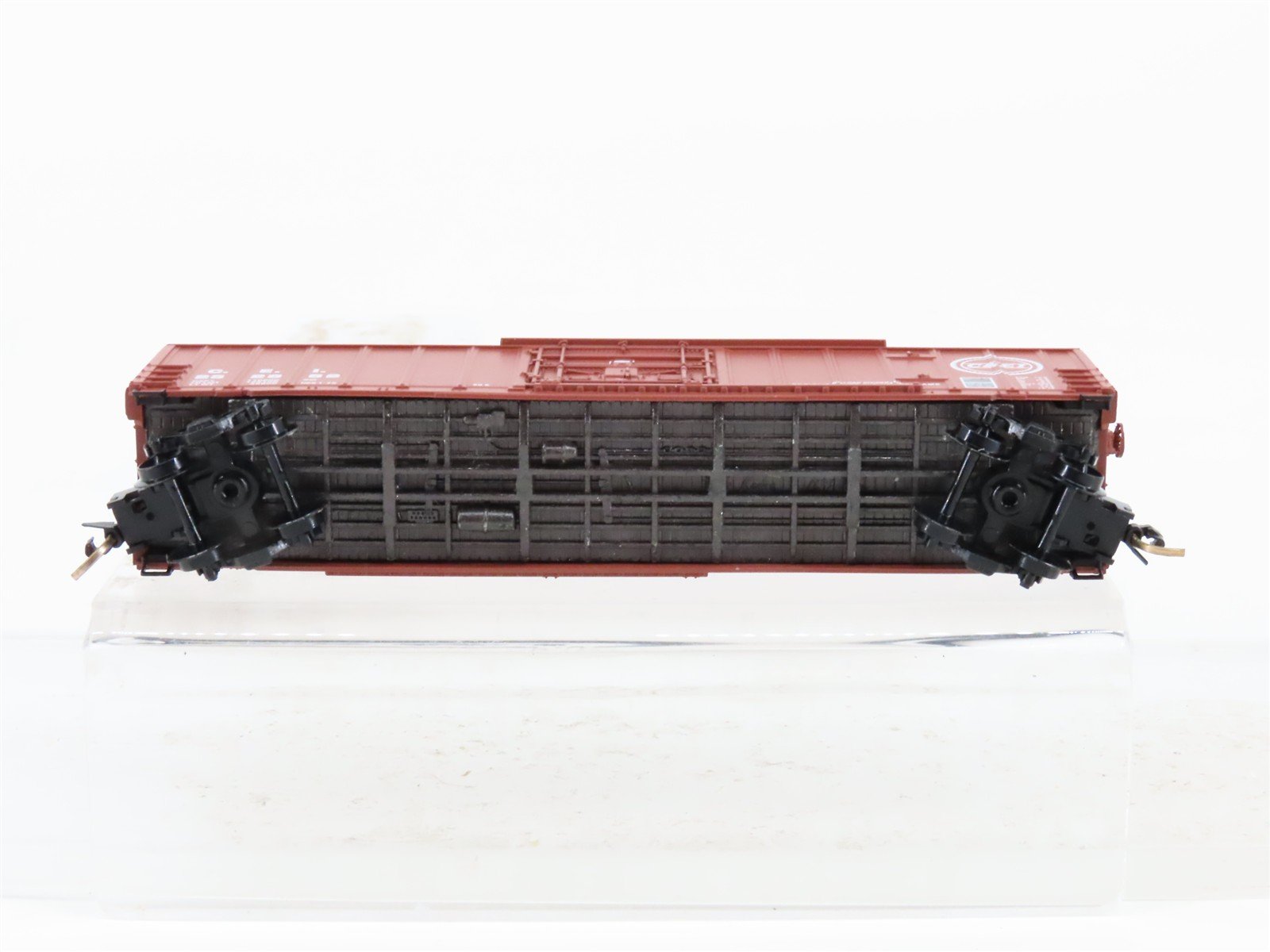 N Scale Micro-Trains 27030 CEI Chicago & Eastern Illinois Box Car 252882 RTR