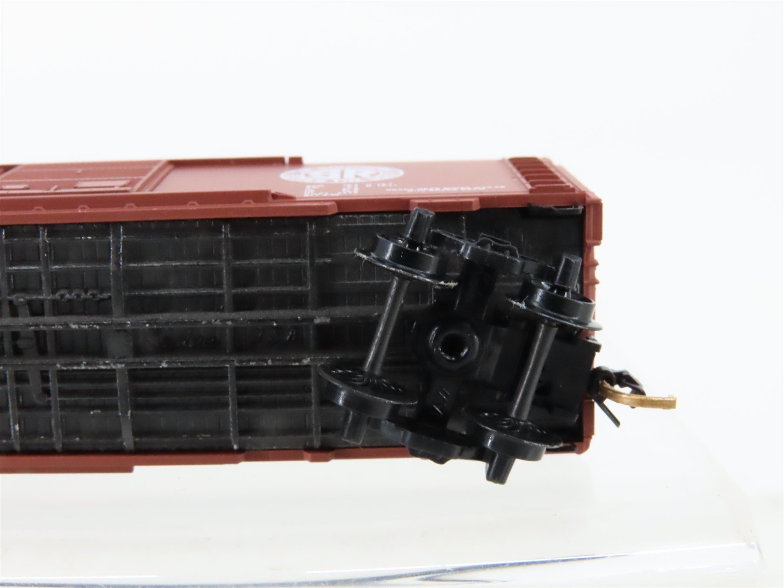 N Scale Micro-Trains 20530 SOU Southern Box Car 10060 RTR