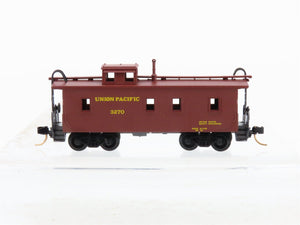 N Scale Kadee / Micro-Trains Line 50010 UP Union Pacific Caboose 3270 RTR