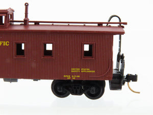 N Scale Kadee / Micro-Trains Line 50010 UP Union Pacific Caboose 3270 RTR