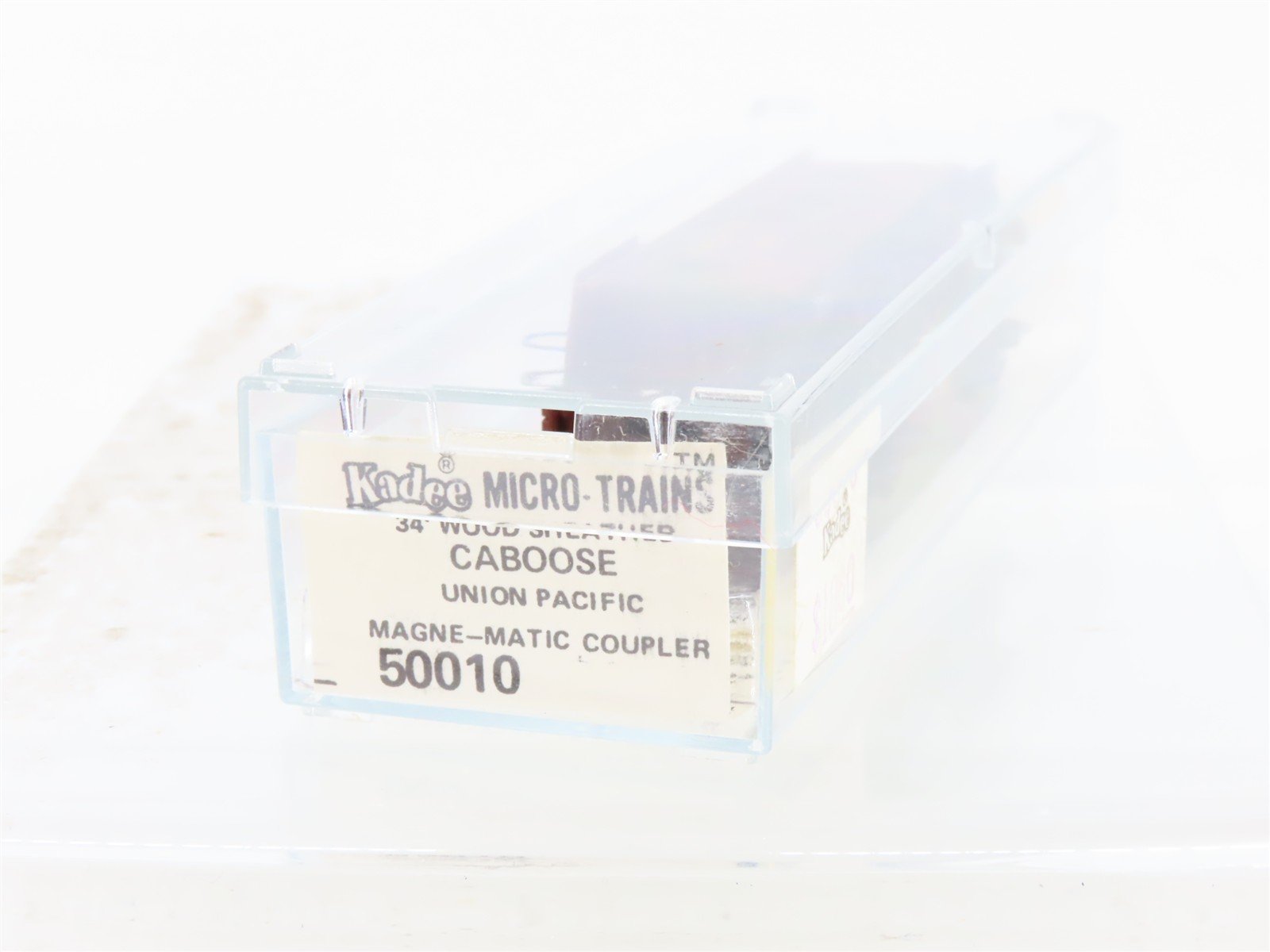 N Scale Kadee / Micro-Trains Line 50010 UP Union Pacific Caboose 3270 RTR
