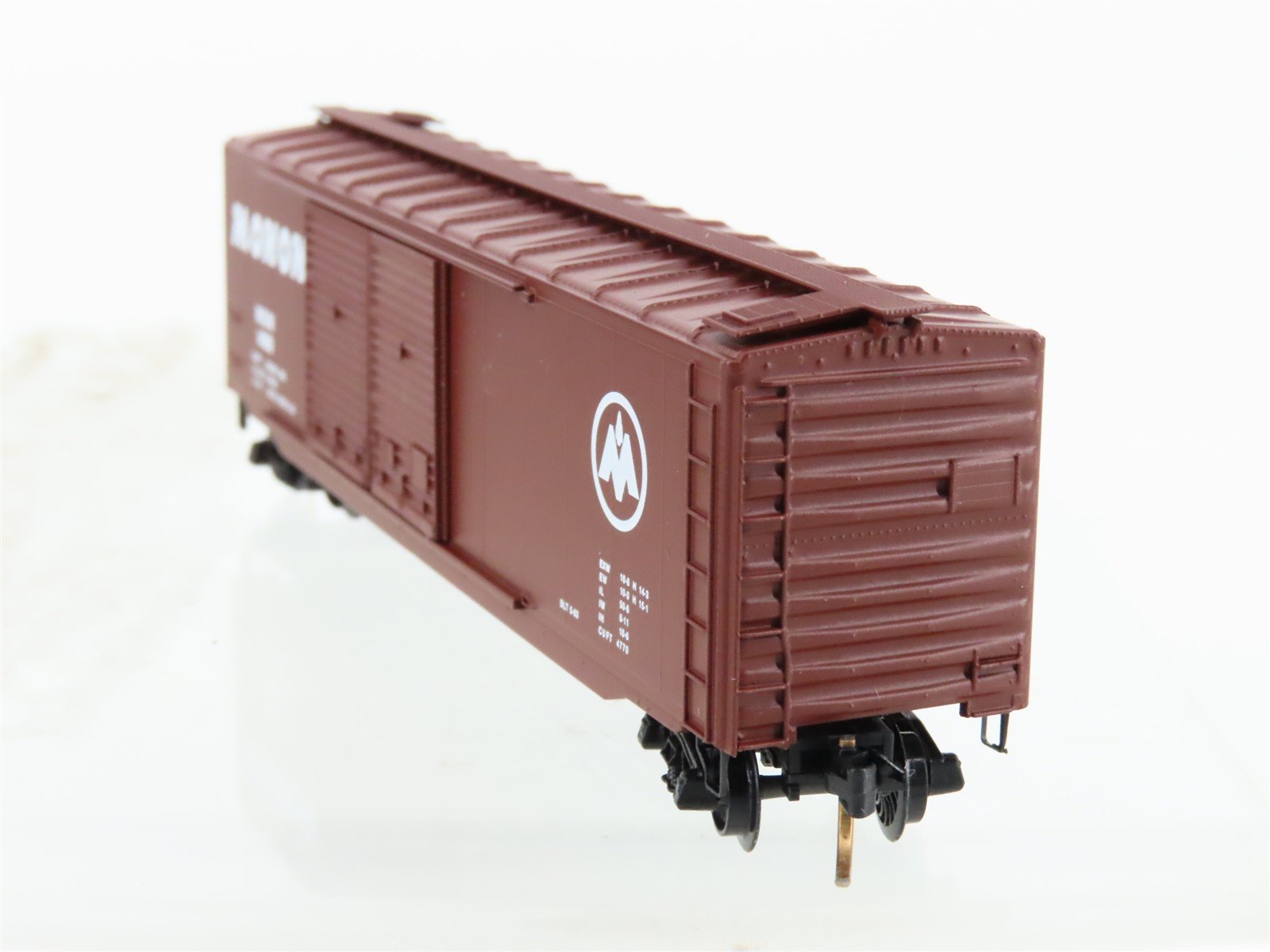 N Scale Micro-Trains 34120 MON Monon Box Car 1499 RTR