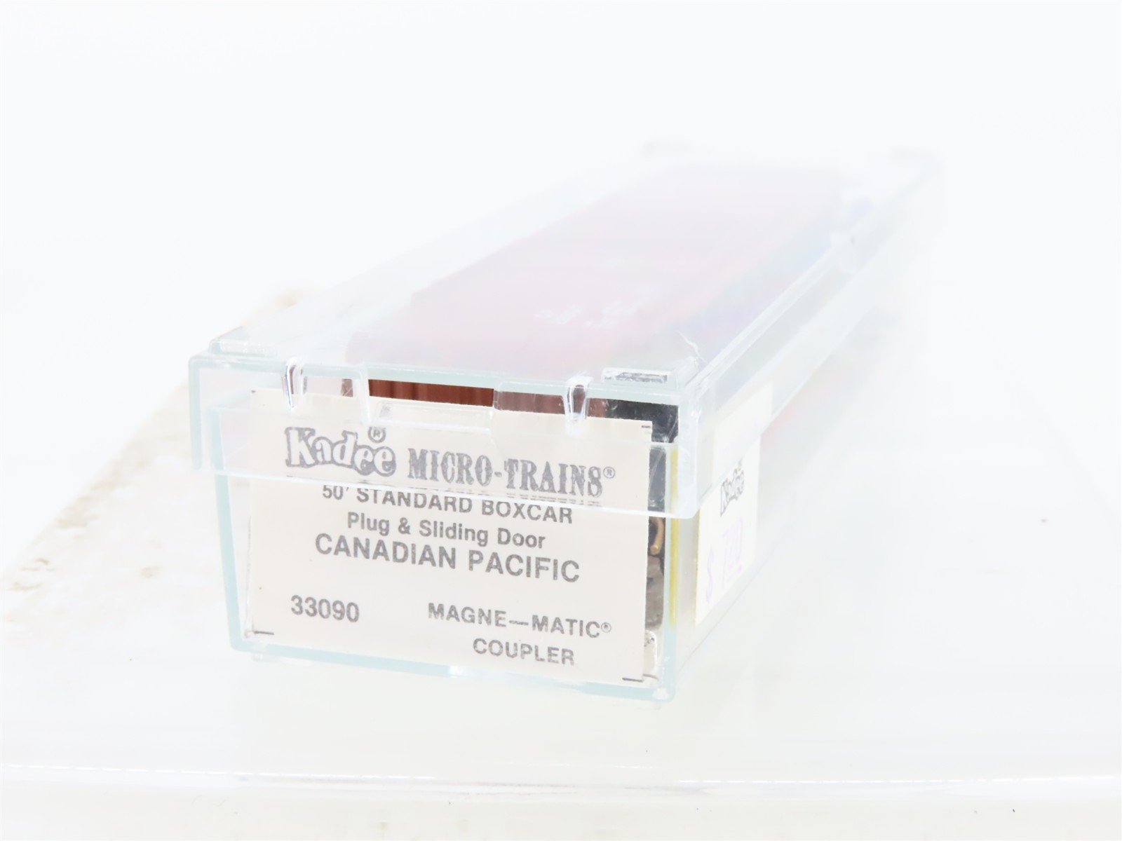 N Scale Micro-Trains 33090 CP Canadian Pacific Box Car 293517 RTR