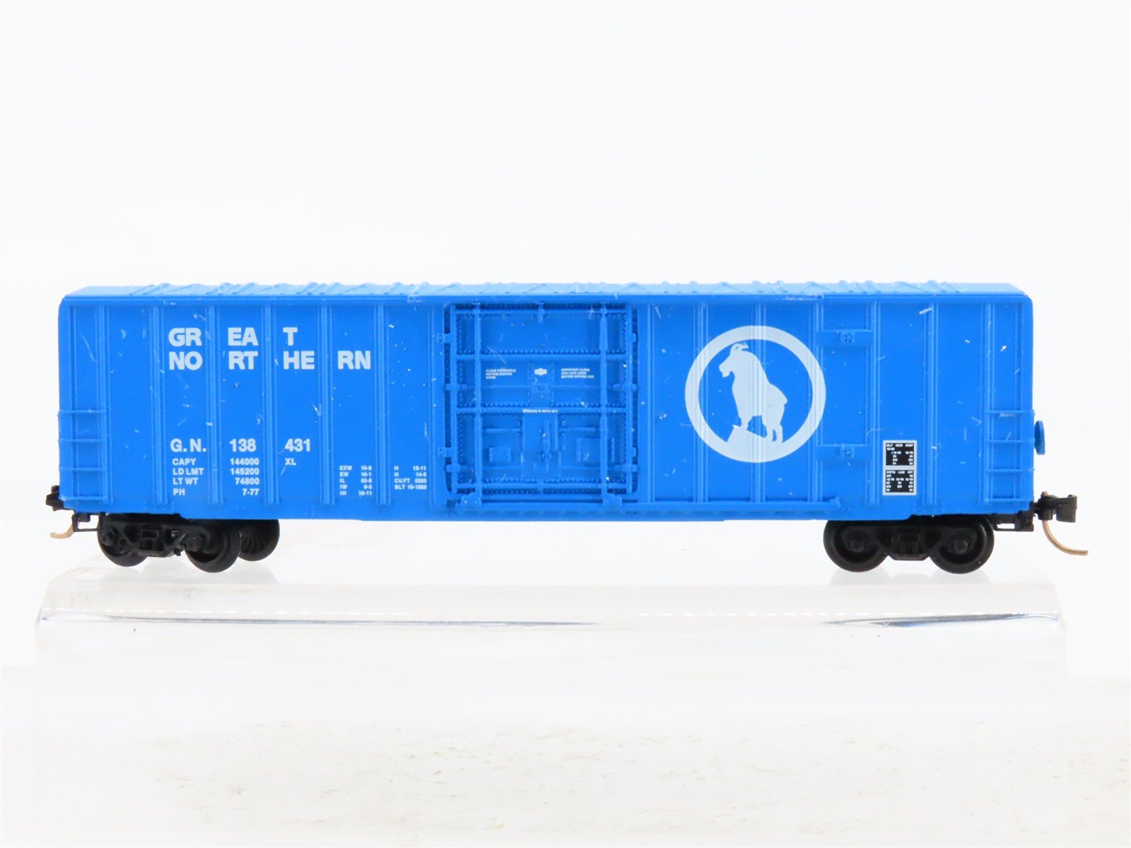N Scale Micro-Trains 27070 GN Great Northern Box Car 138431 RTR