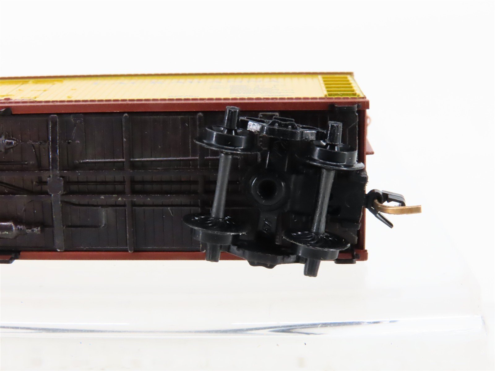 N Scale Micro-Trains 49150 DL&W Delaware, Lackawanna & Western Reefer 7000 RTR