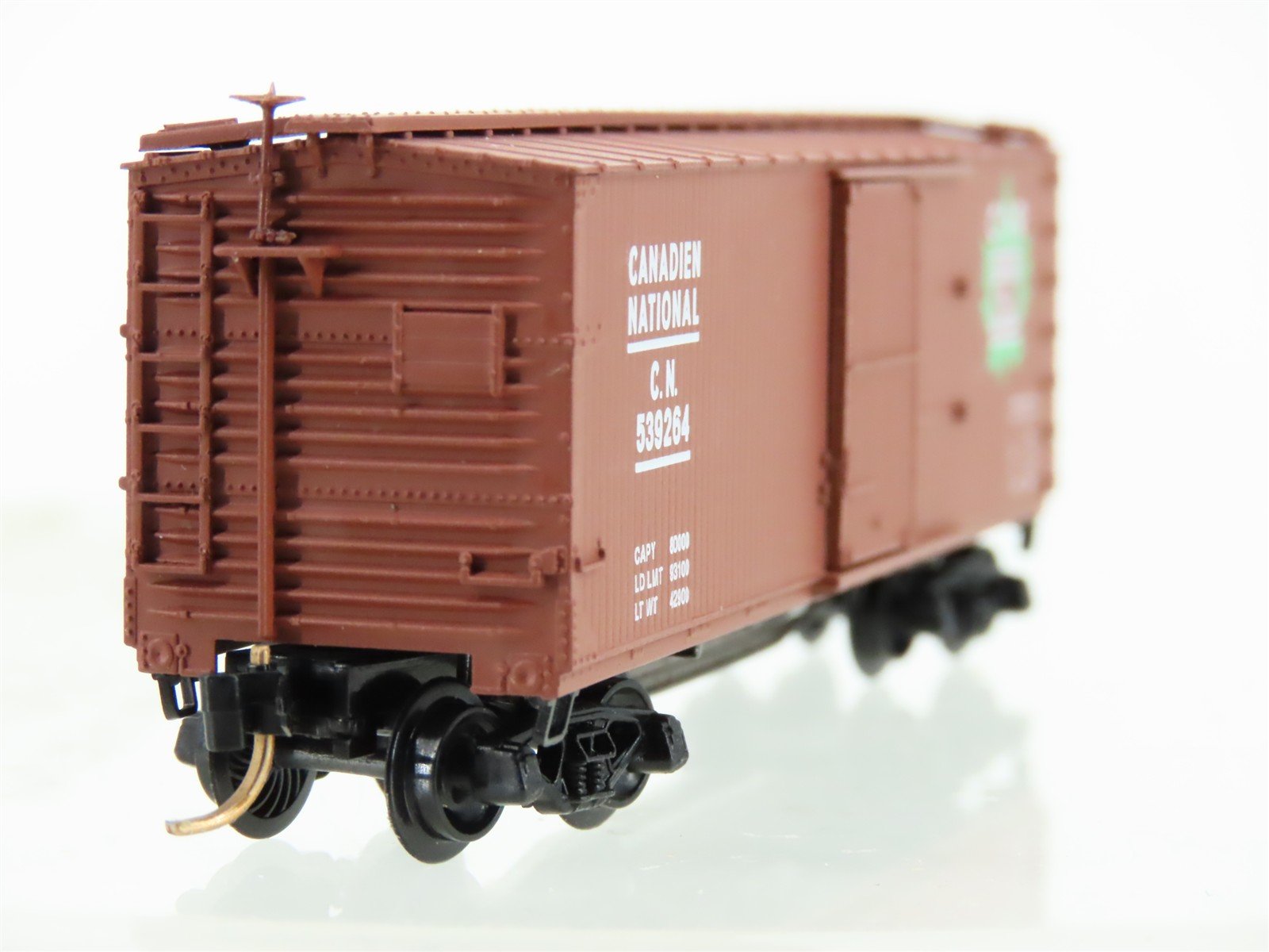 N Scale Micro-Trains 39040 CN Canadian National Box Car 539264 RTR