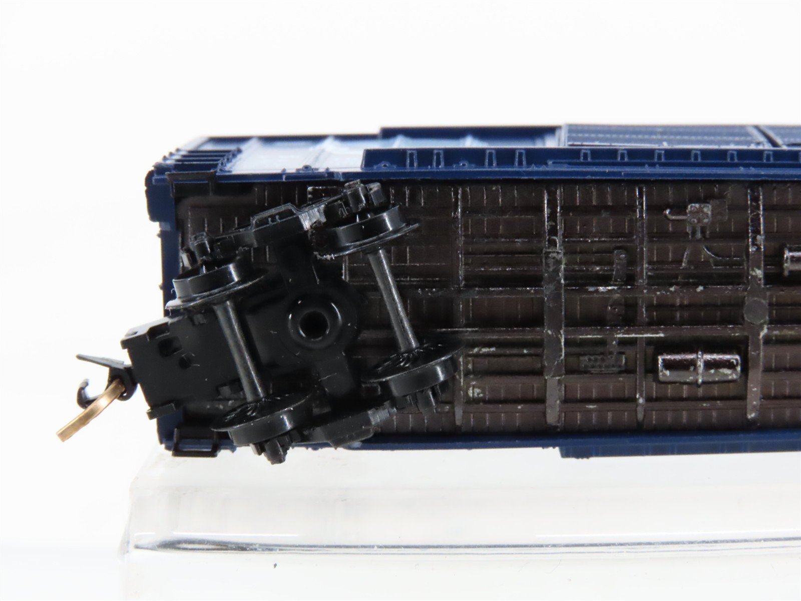 N Scale Micro-Trains YW Yreka Western Box Car 25102 RTR