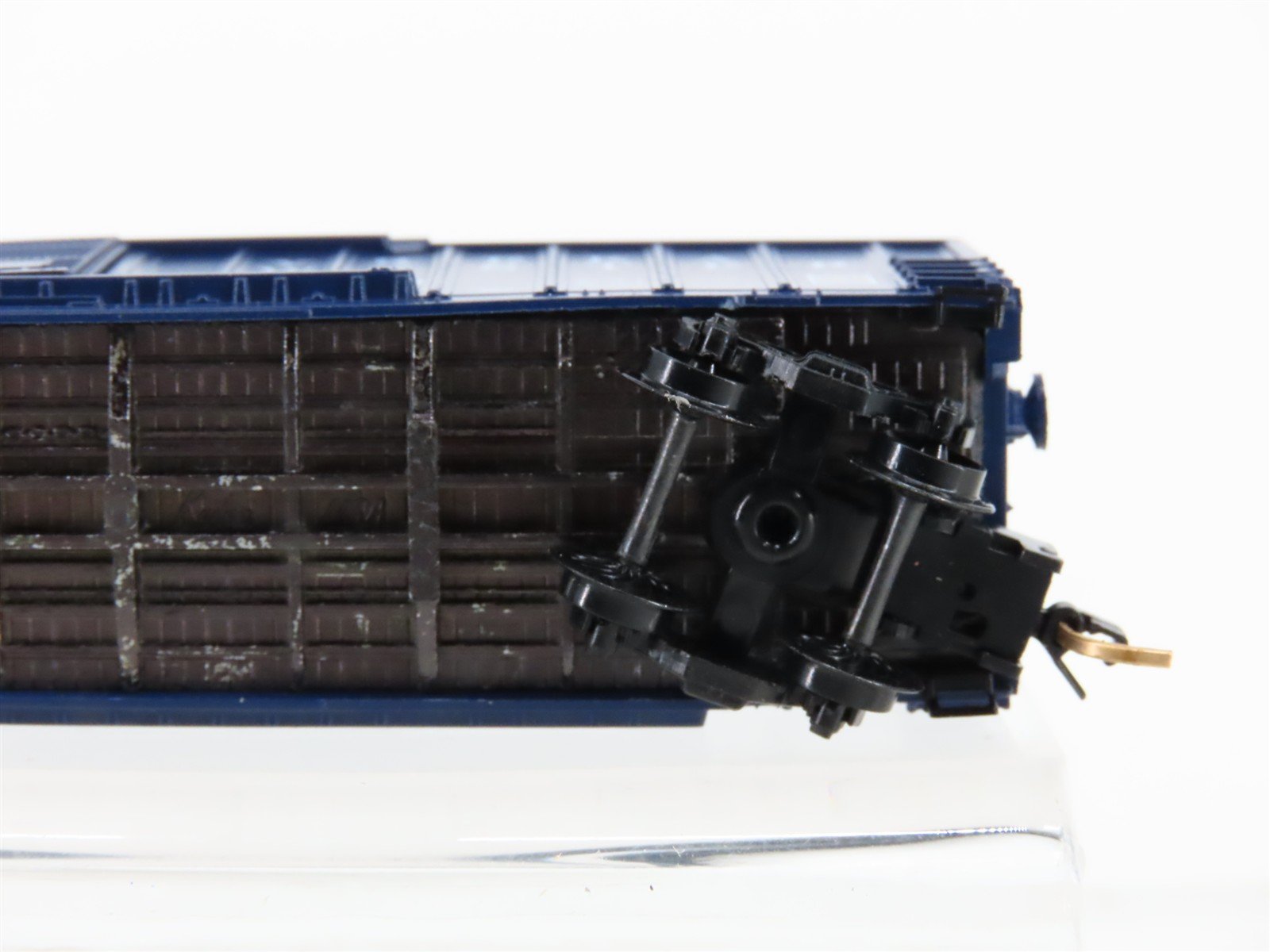 N Scale Micro-Trains YW Yreka Western Box Car 25102 RTR