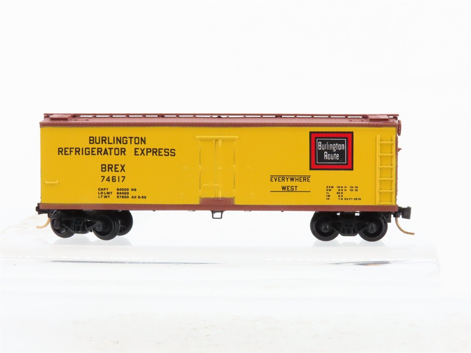 N Scale Micro-Trains 47280 BREX Burlington Refrigerator Express Reefer 74617 RTR