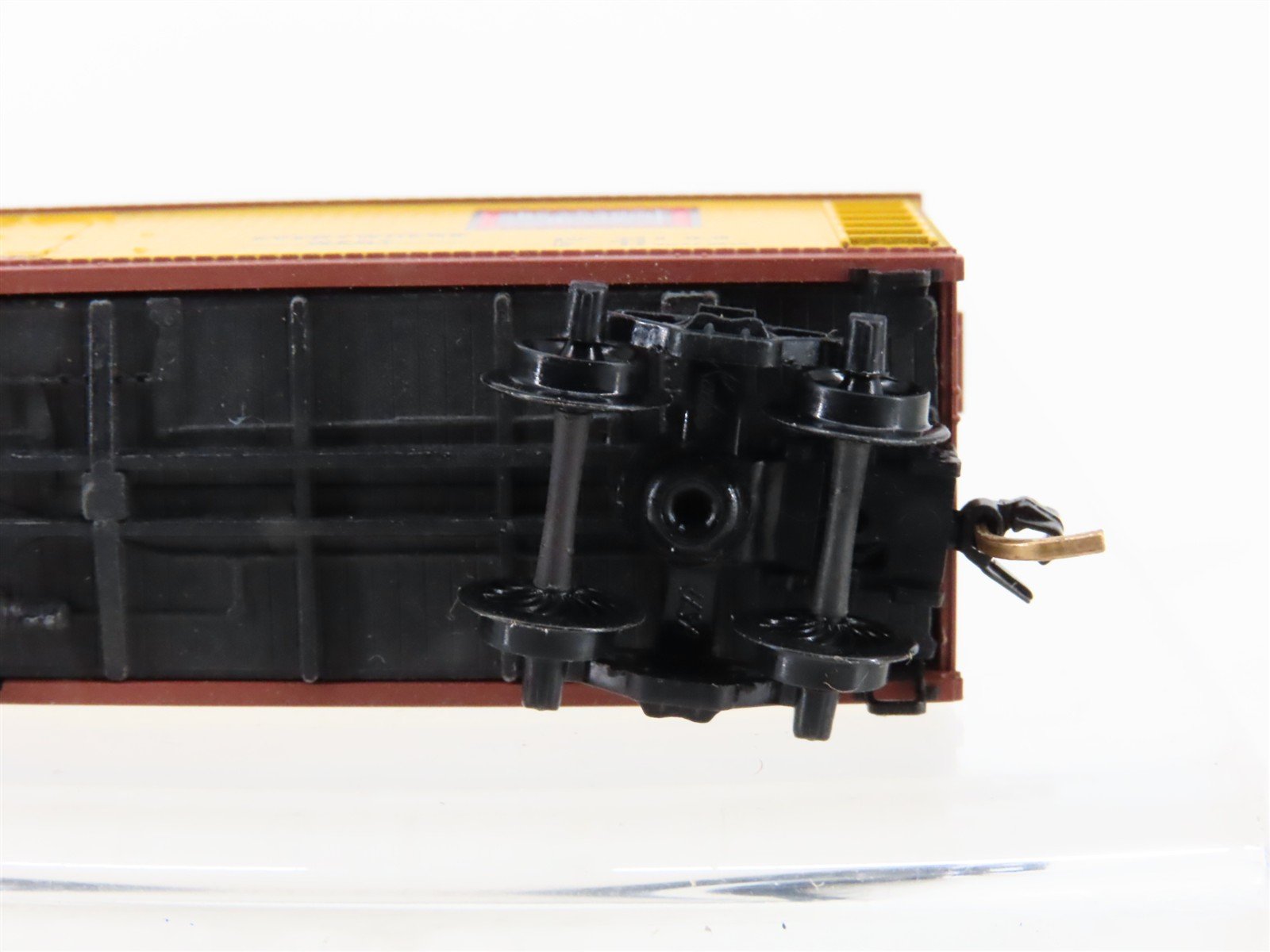 N Scale Micro-Trains 47280 BREX Burlington Refrigerator Express Reefer 74617 RTR