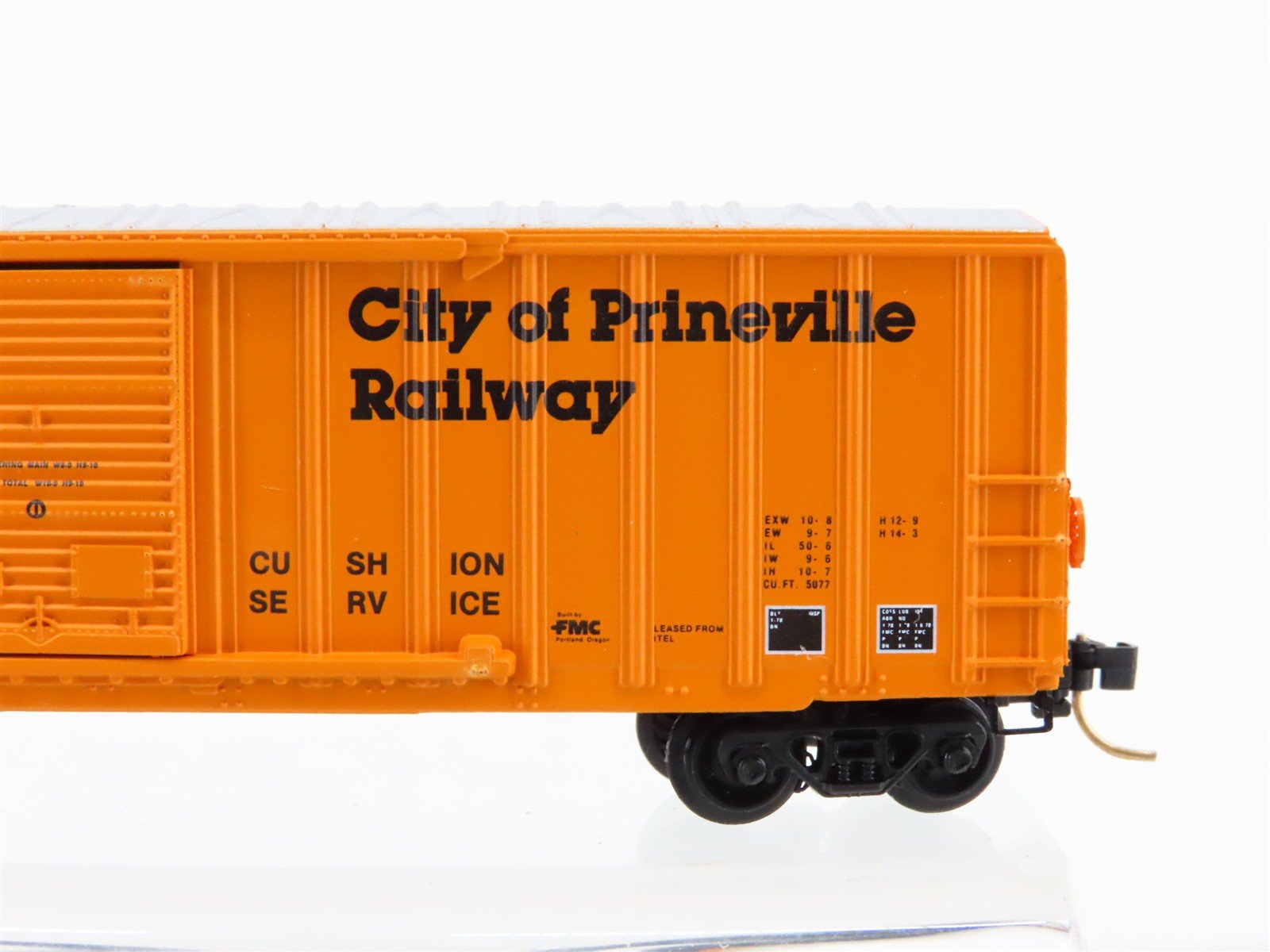 N Scale Micro-Trains 38010 COP City of Prineville Box Car 7231 RTR