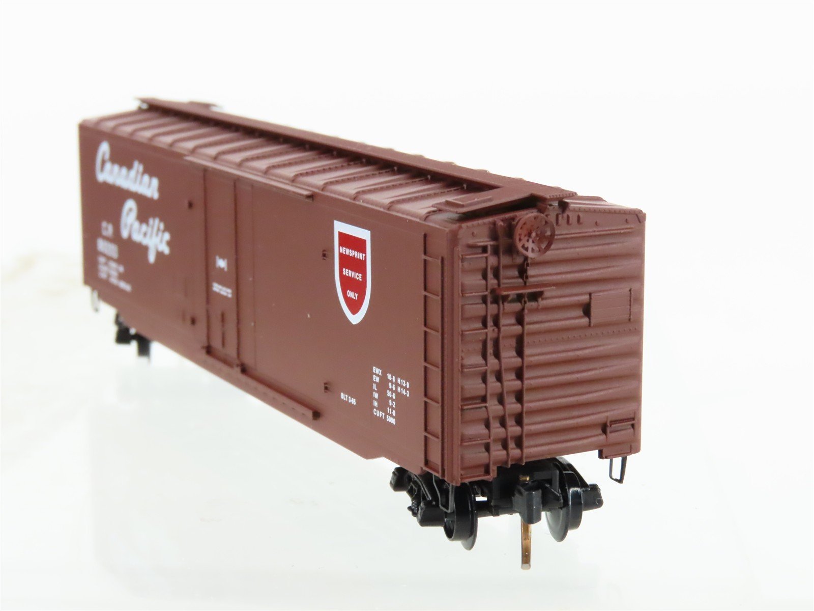 N Scale Micro-Trains 32170 CP Canadian Pacific Box Car 80253 RTR