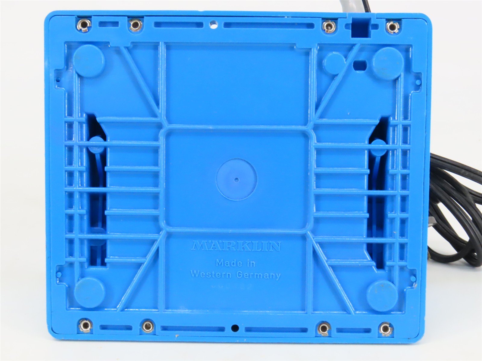 Marklin #6627 AC Transformer/Controller for 3-Rail HO Scale - 17V, 30VA