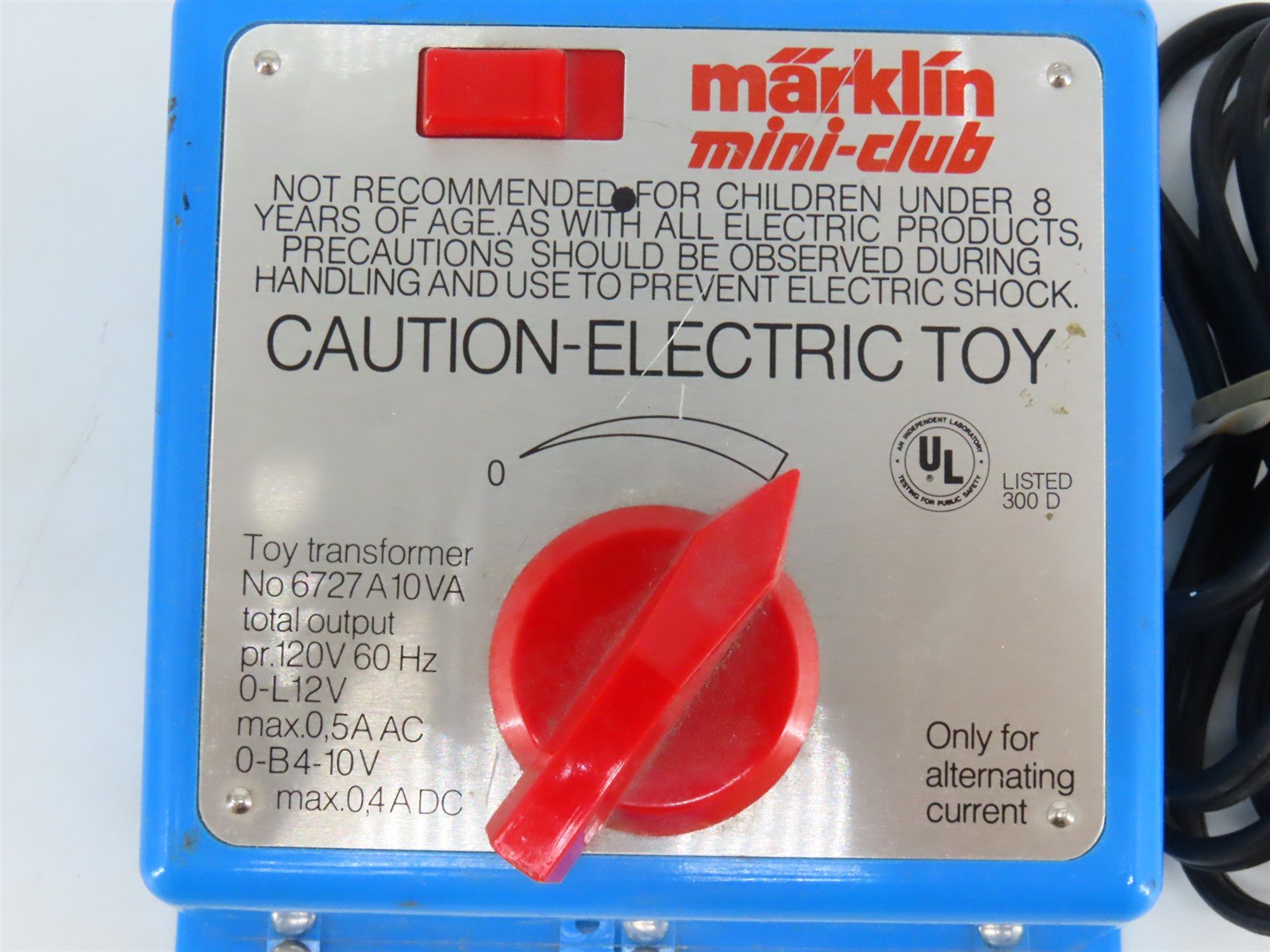 Marklin Mini-Club #6727A DC Transformer/Controller for Z Scale - 10V, 0.4A