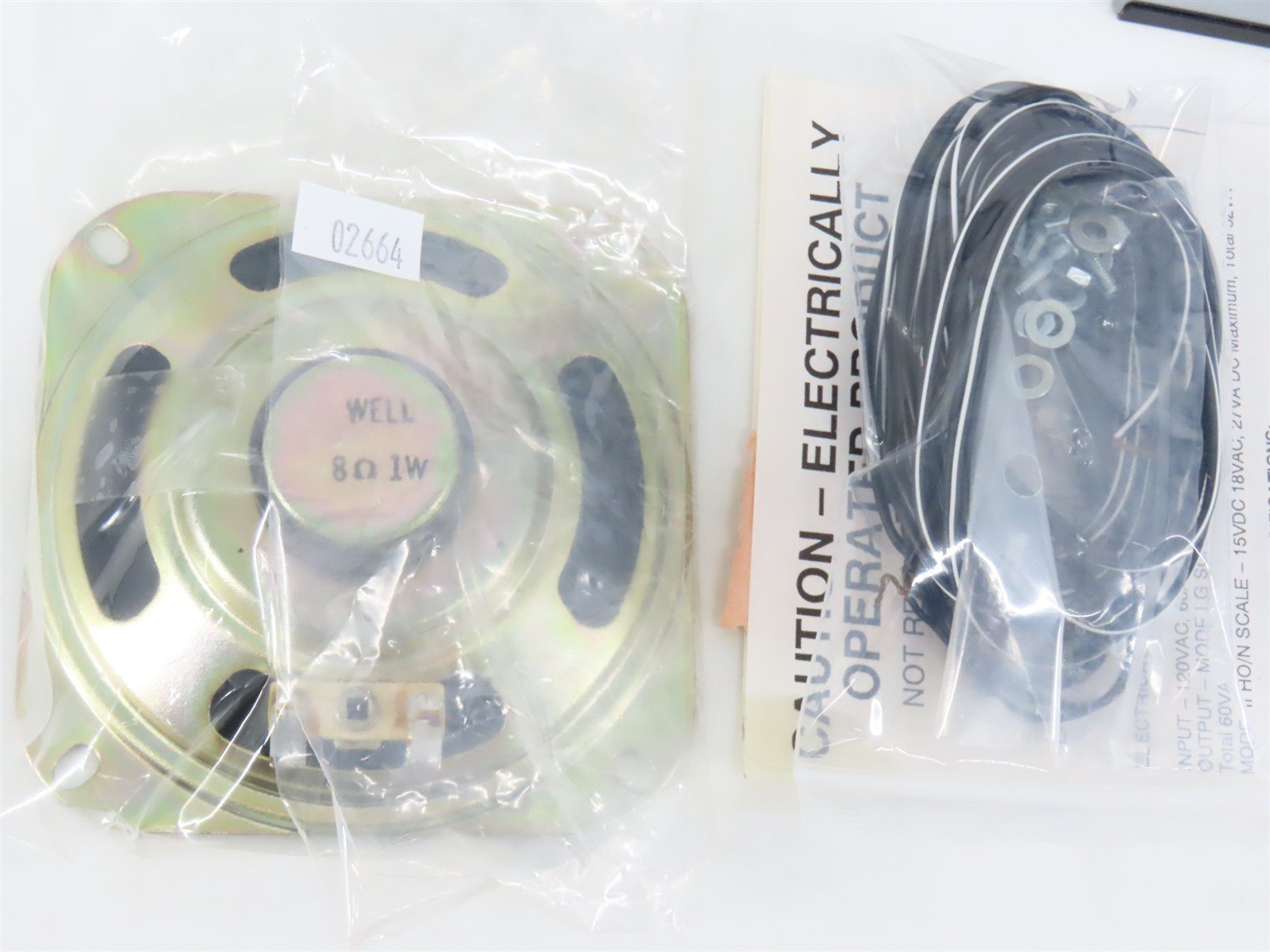 MRC #AA333 Sound & Power 7000 DC Transformer/Controller w/ Speaker