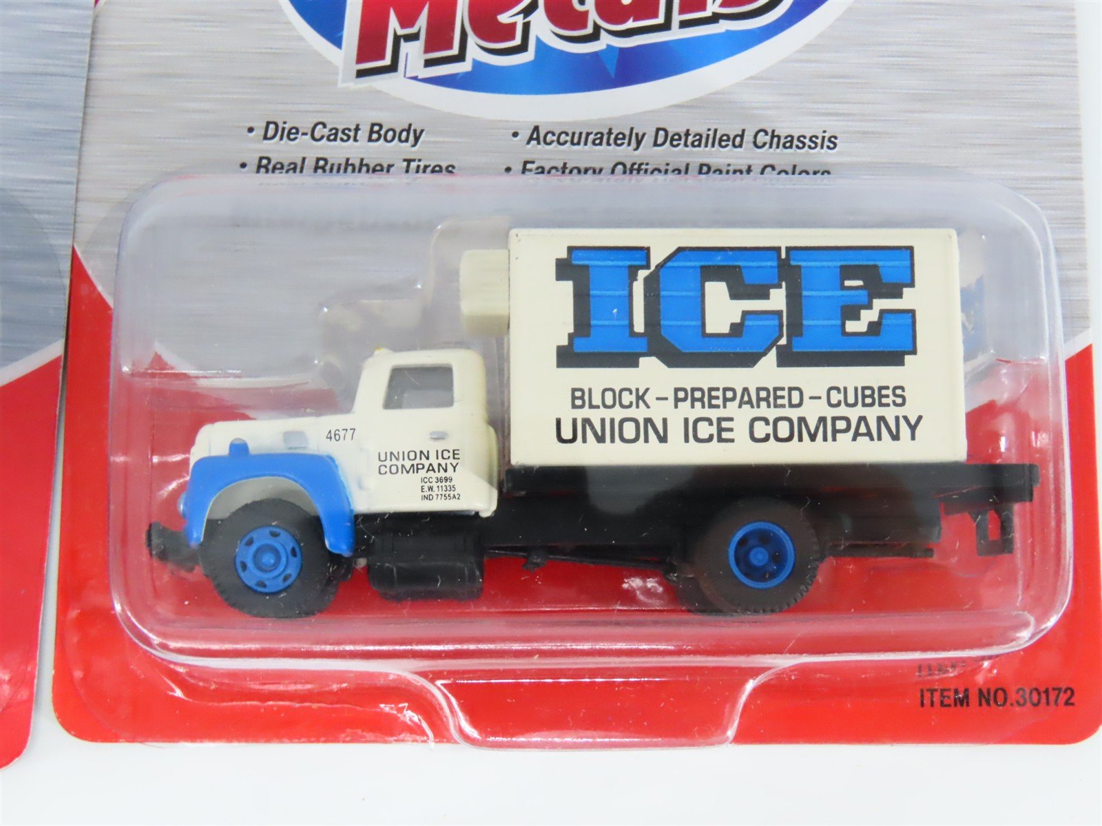 LOT of 3 HO Scale CMW Mini Metals IH R-190 Flatbed & Refrigerator Trucks