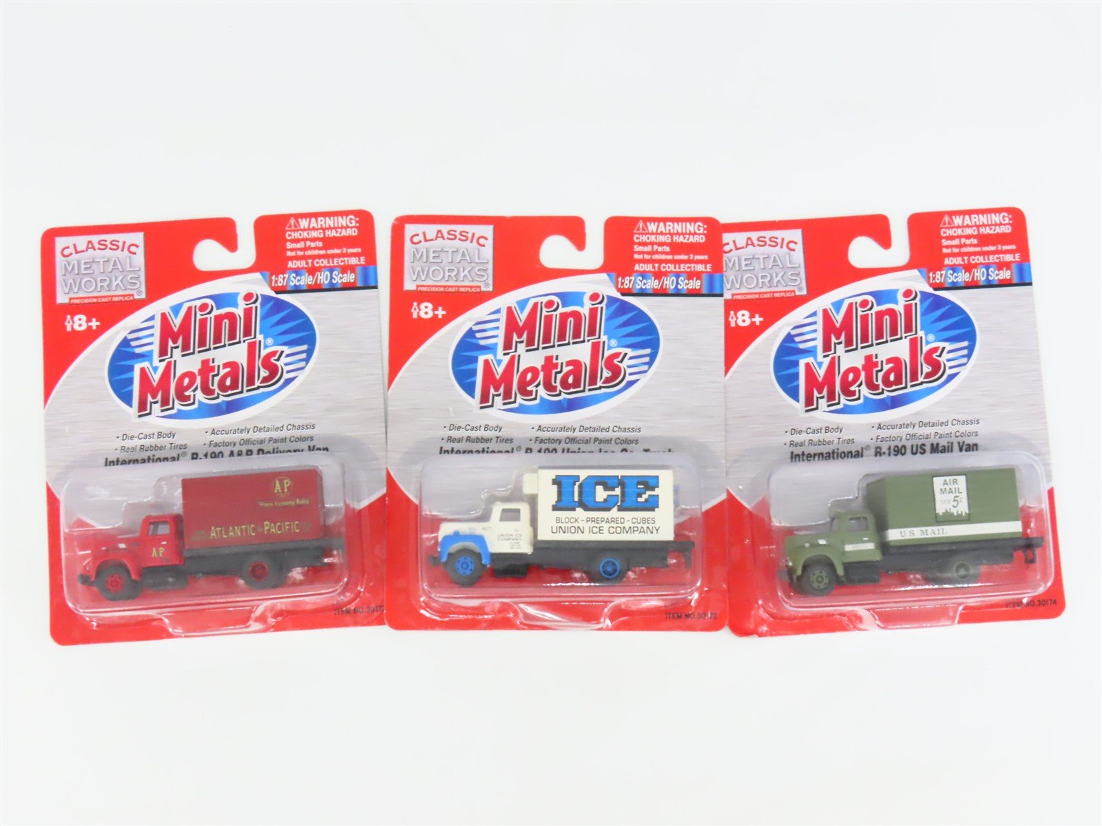 LOT of 3 HO Scale CMW Mini Metals A&P, US Mail, & Union Ice IH R-190 Box Trucks