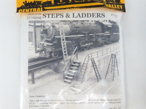 LOT of 4 HO 1/87 Scale Central Valley Kits #1602 Steps & Ladders & #1601 Fencing