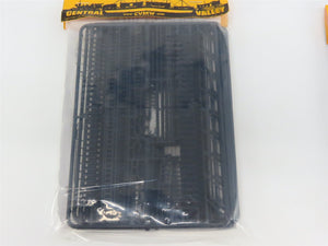 LOT of 4 HO 1/87 Scale Central Valley Kits #1602 Steps & Ladders & #1601 Fencing
