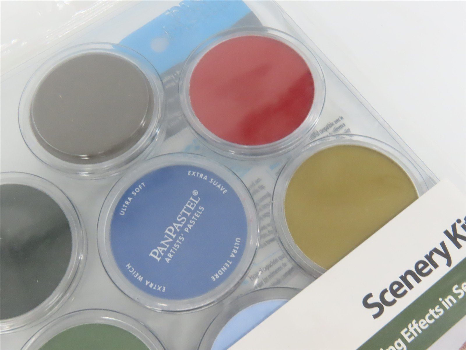 PanPastel #30703 Scenery/Weathering Pastel Kit: 7 Colors w/Palette & Sofft Tools