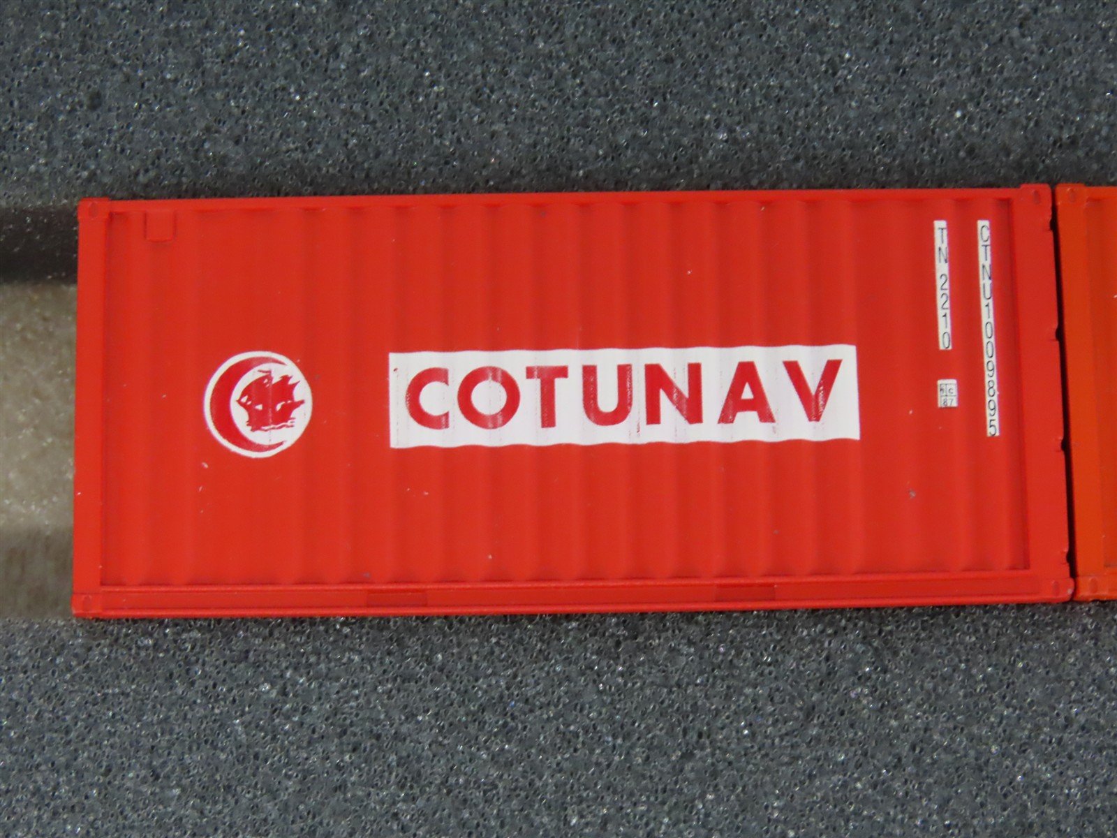 HO Athearn SE 2321 Morflot, Maritainer, CGM, CMA, & More 20' Containers 6-Pack