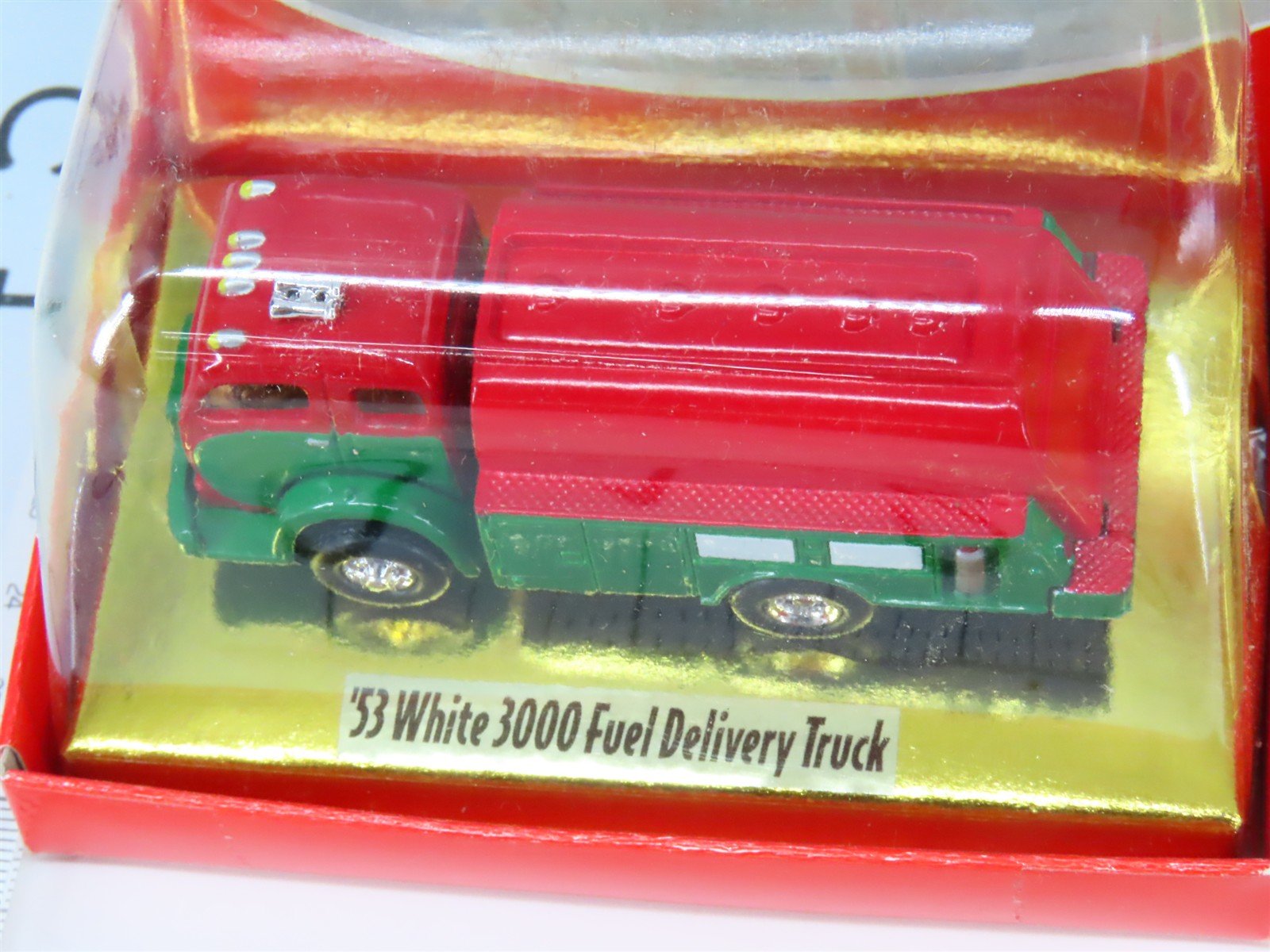 LOT of 4 HO CMW Mini Metals Metro & White 3000 Delivery Trucks & Tractor Unit