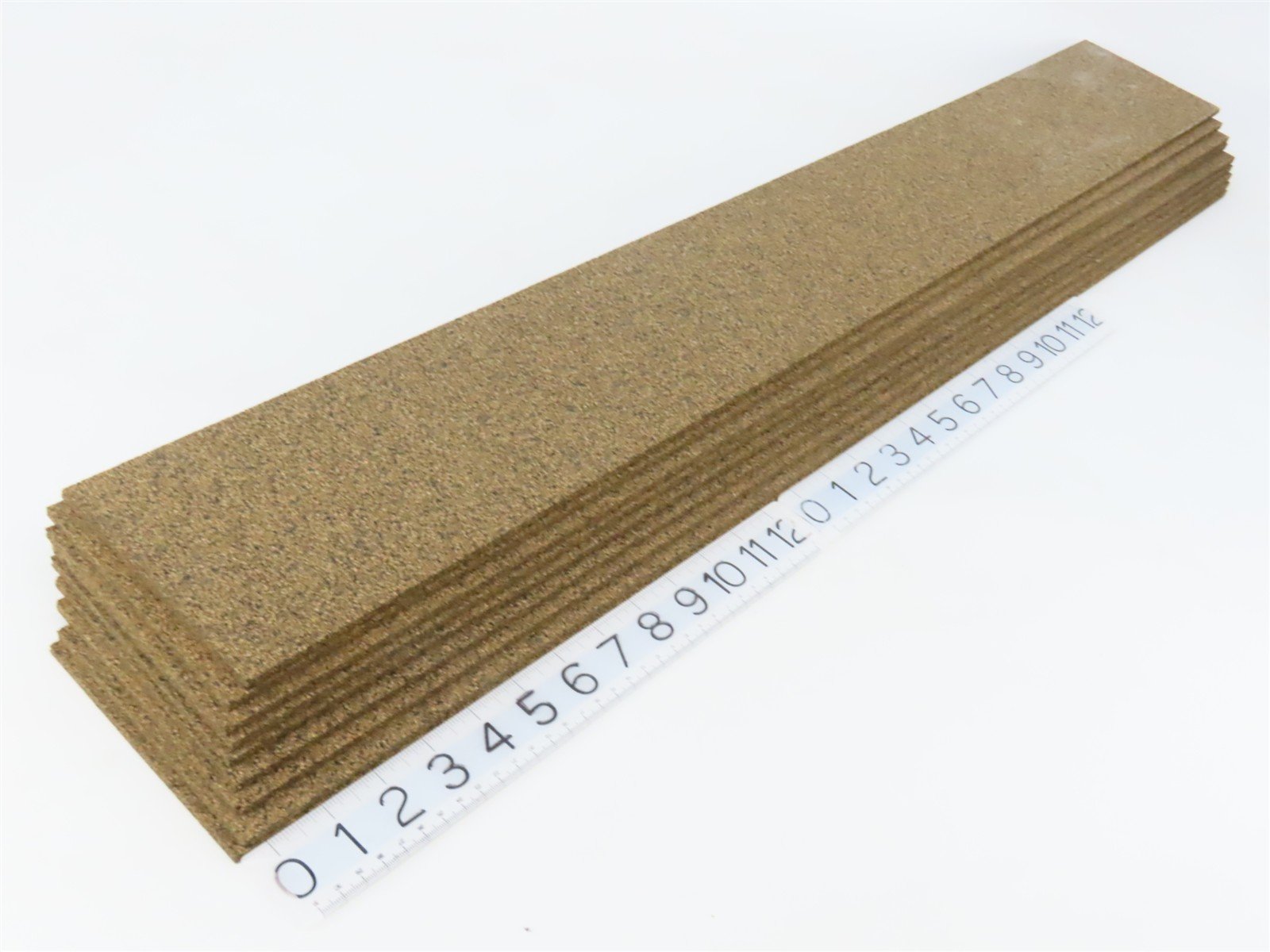 O/HO Scale Midwest Products 3014 Cork Roadbed 5