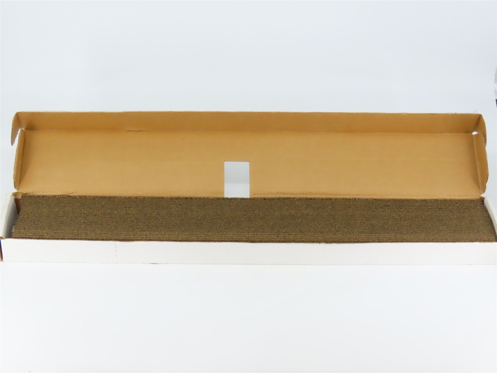 HO Scale Midwest Products 3013 Cork Roadbed 36