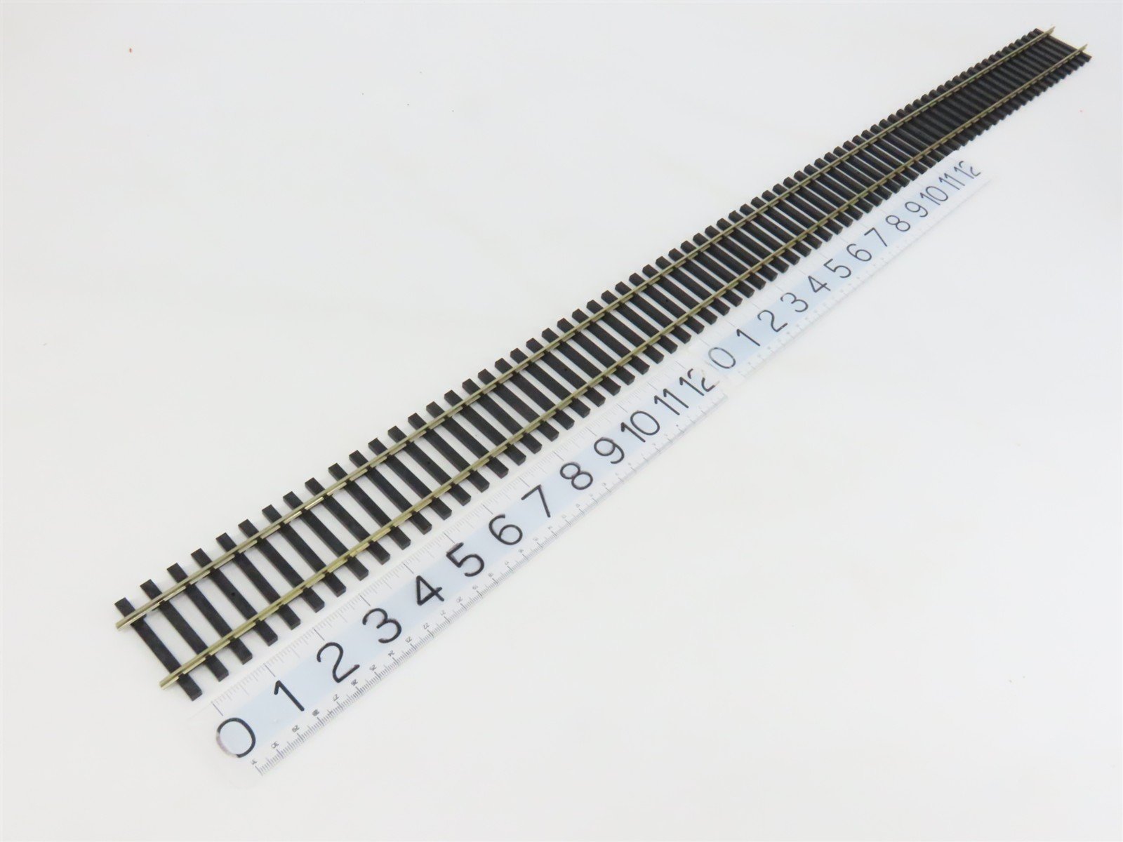 O Scale 2-Rail Atlas #6000 Nickel Silver 36