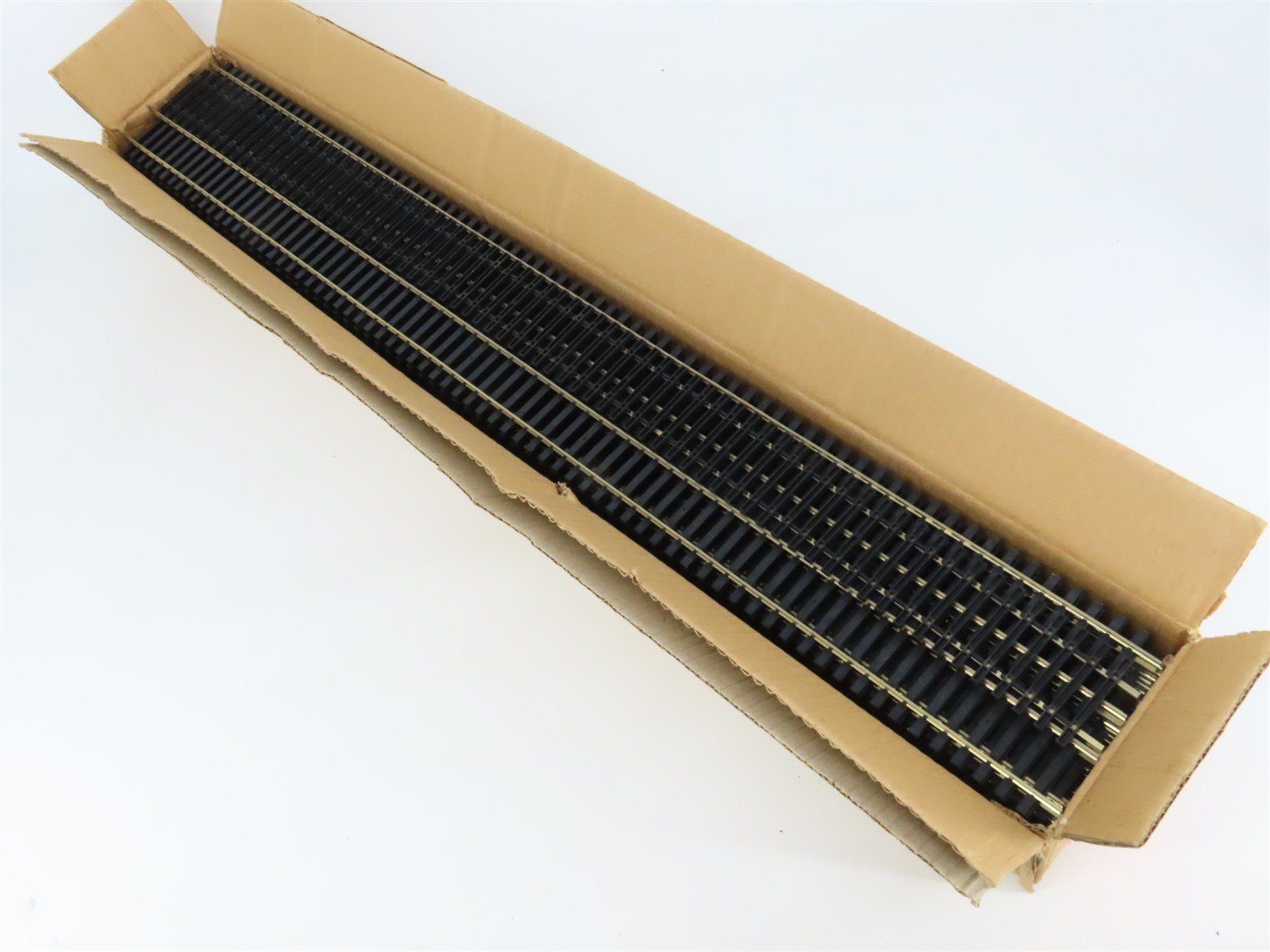 O Scale 2-Rail Atlas #6000 Nickel Silver 36" Flex-Track 25-Pack