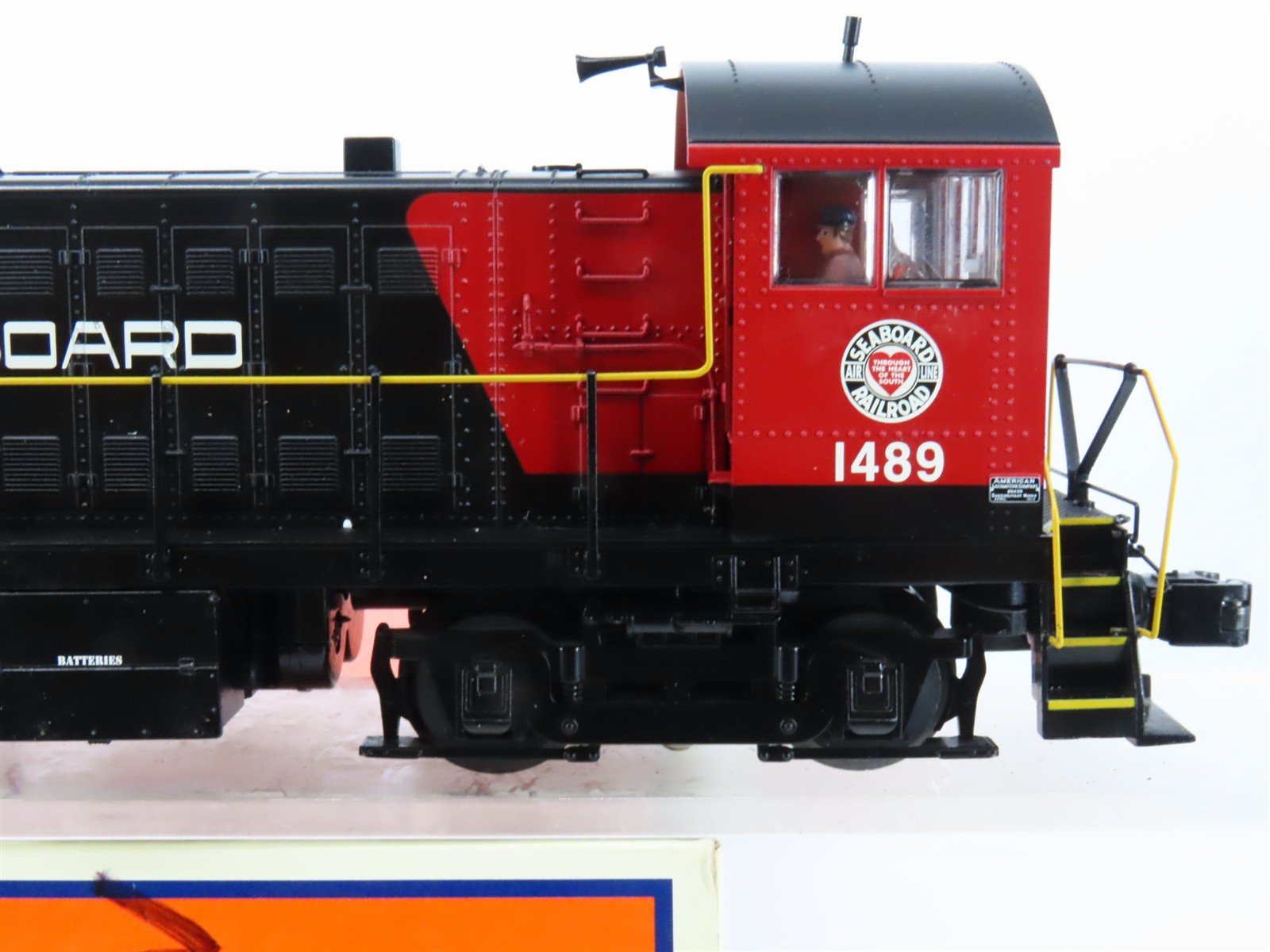 O Gauge 3-Rail Lionel 6-28533 SAL Seaboard S-4 Diesel Locomotive #1489 w/TMCC
