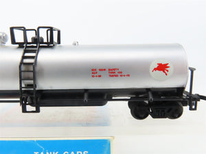 HO Scale Model Power 9085 GATX Mobil Gas Tank Car #46210
