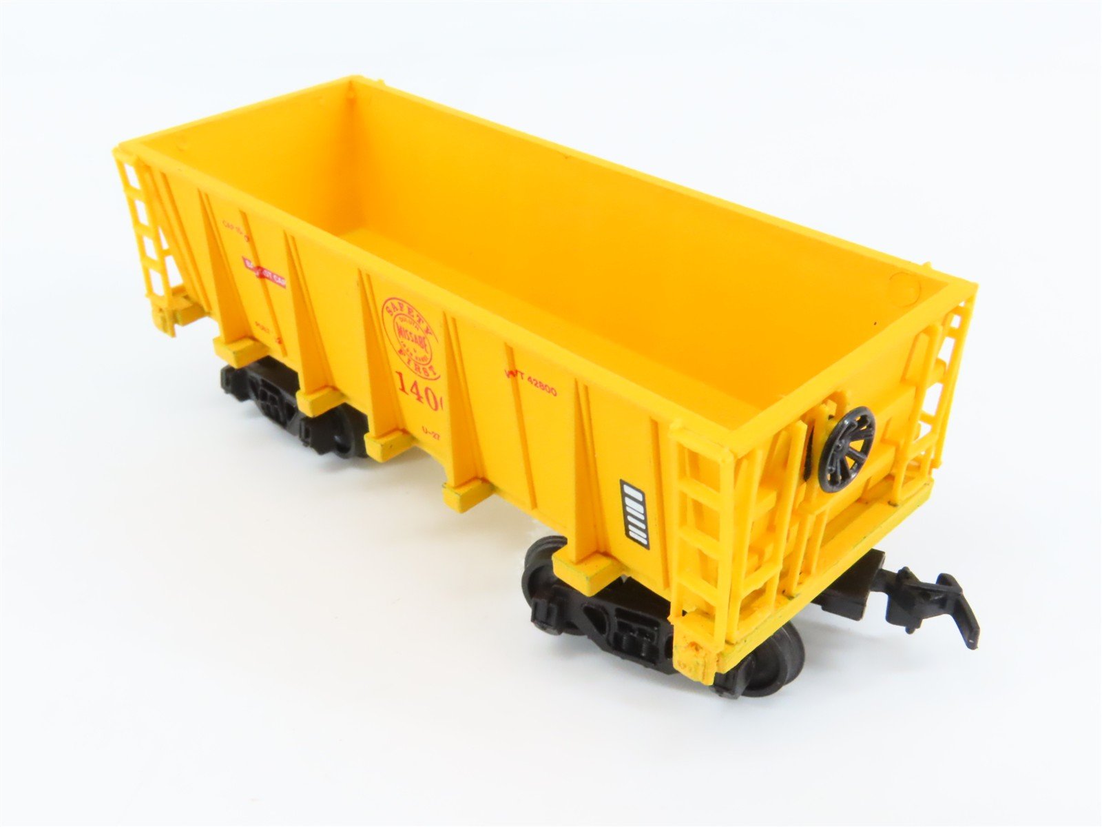 HO Scale Bachmann 43-1075-G5 DM&IR Duluth Missabe & Iron Range 27' Ore Car #1400