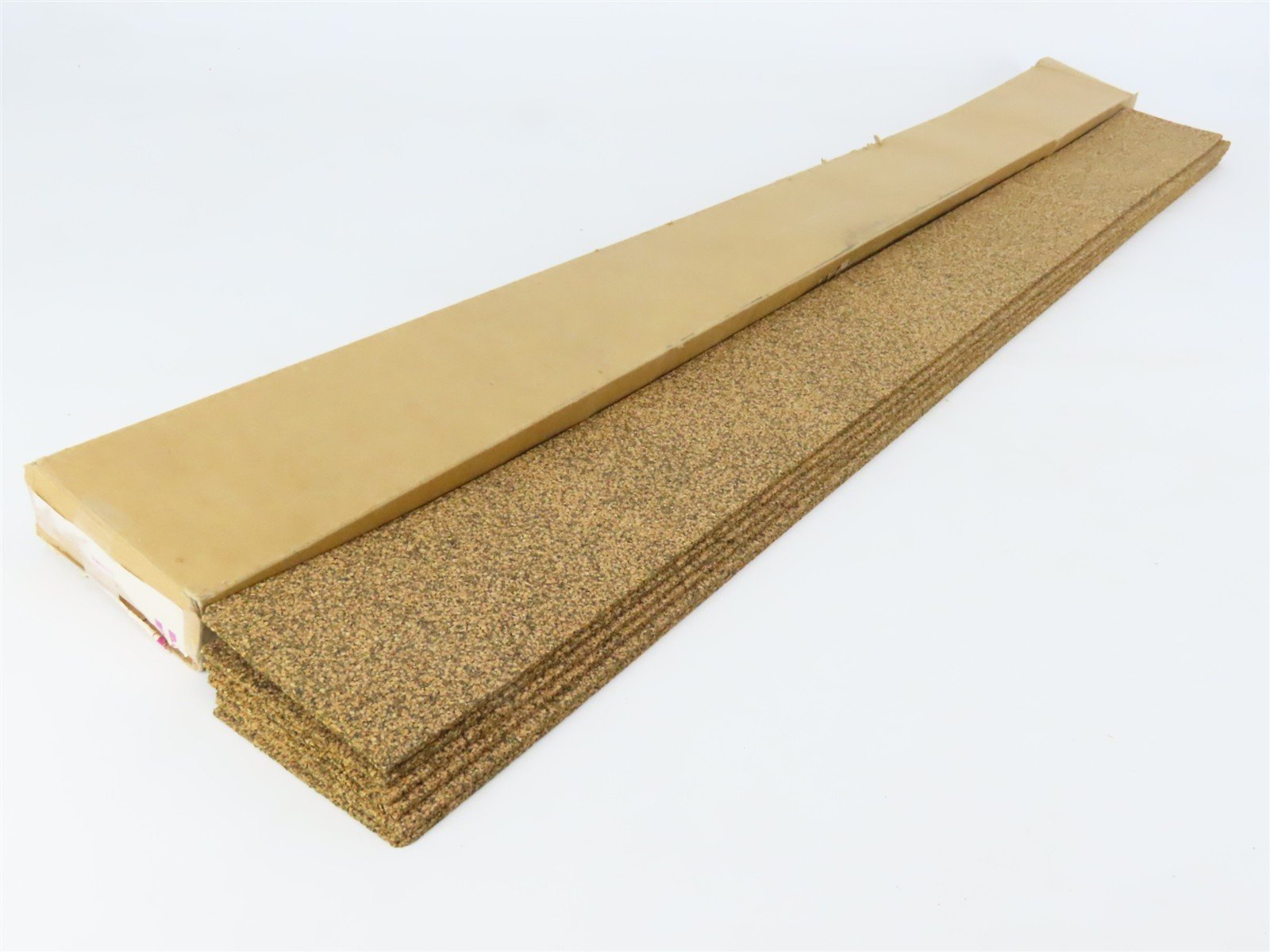 N Scale Midwest Products 3020 Cork Roadbed 3-1/4