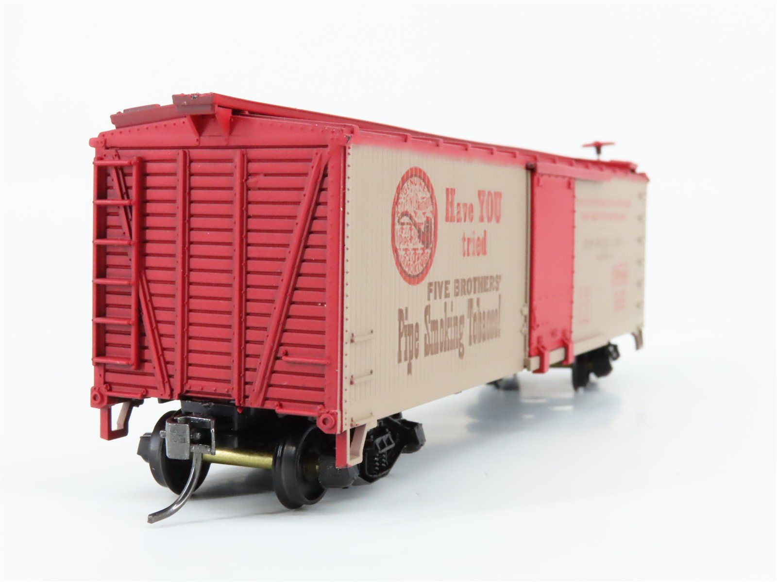 HO Scale Train-Miniature 2714 JFB Five Bros Pipe Tobacco 40' Box Car #1453