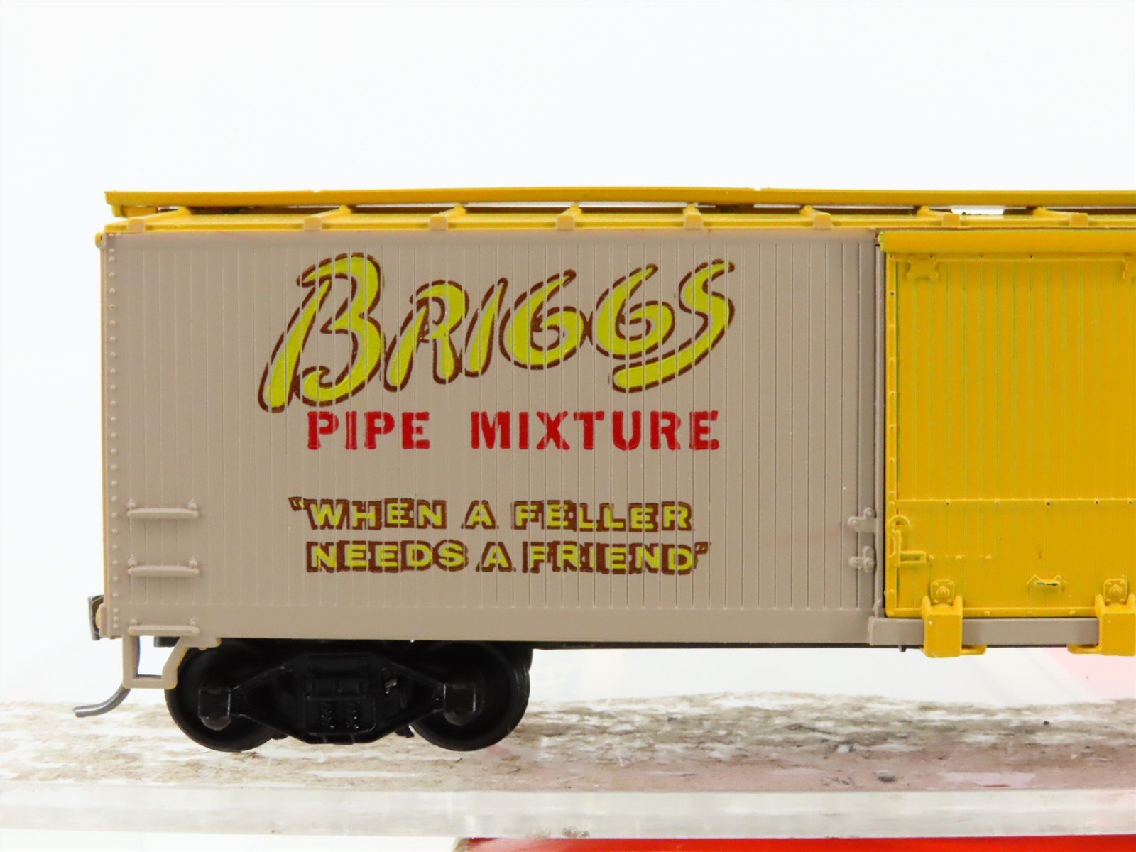 HO Scale Train-Miniature 2718 USTCo Briggs Mixture Pipe Tobacco 40' Box Car #29
