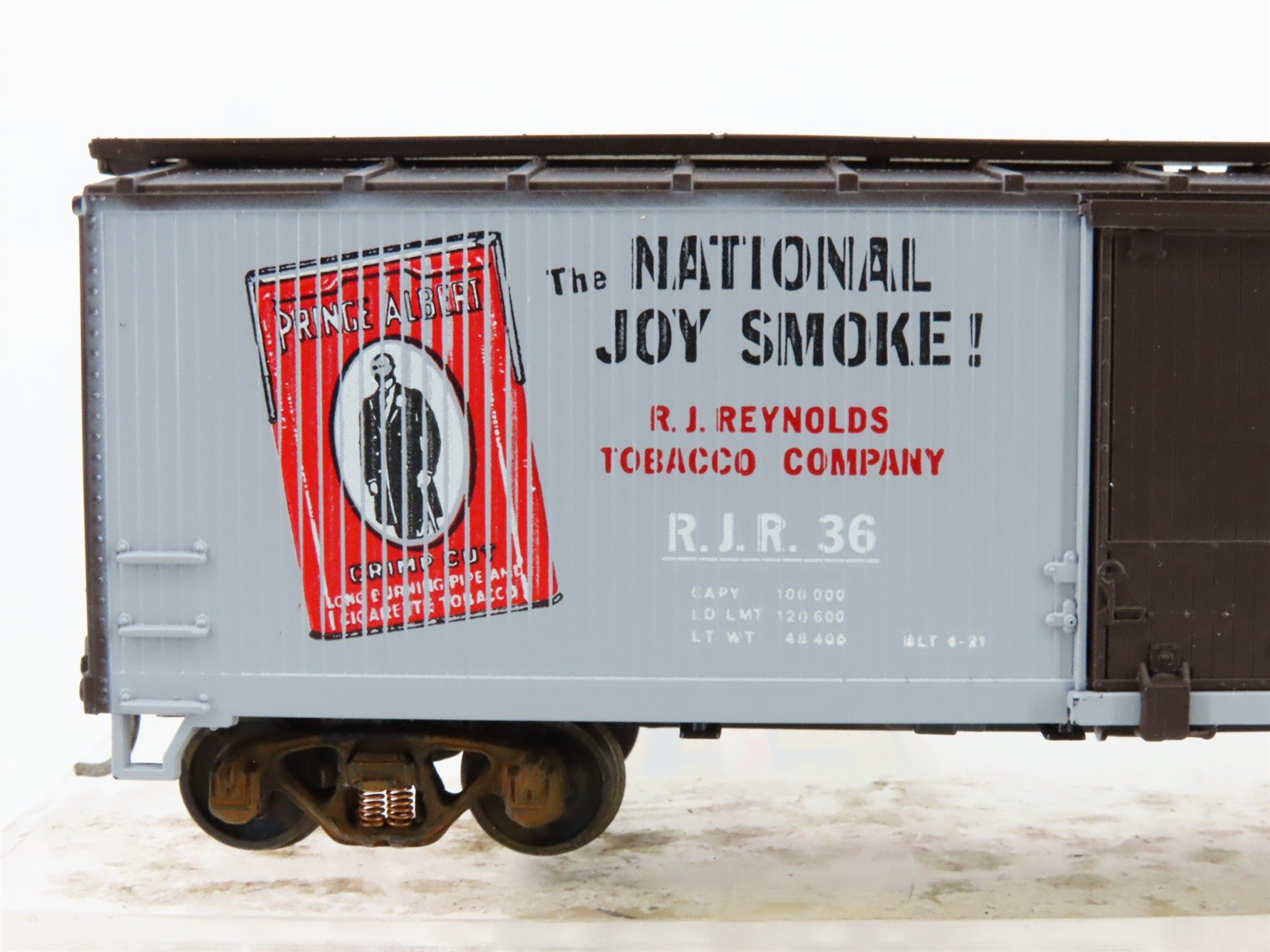 HO Train-Miniature Tobacco Road 2707 RJR Prince Albert Pipe Tobacco Box Car #36