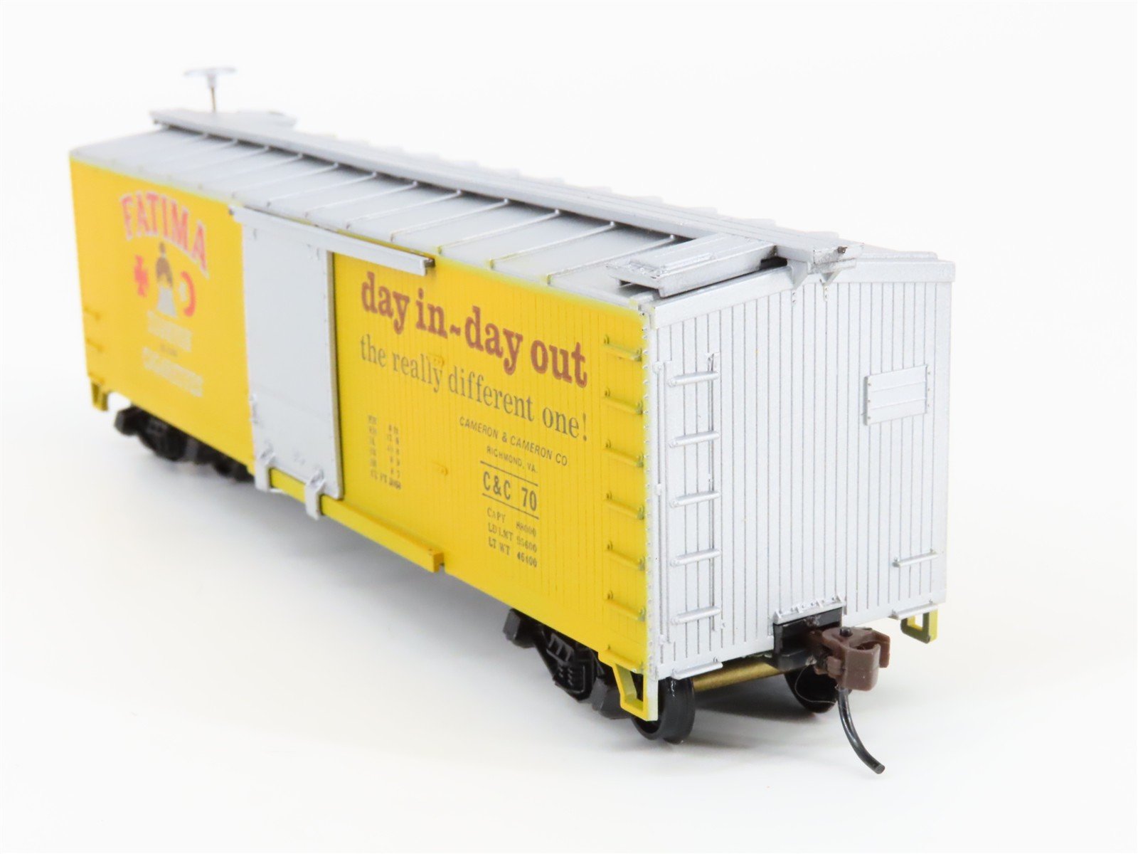 HO Train-Miniature Tobacco Road Series 2227 C&C Fatima Cigarettes Box Car #70