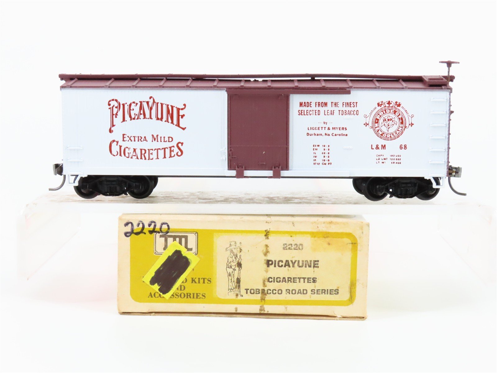 HO Train-Miniature Tobacco Road Series 2220 L&M Picayune Cigarettes Box Car #68