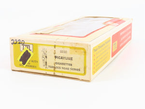 HO Train-Miniature Tobacco Road Series 2220 L&M Picayune Cigarettes Box Car #68