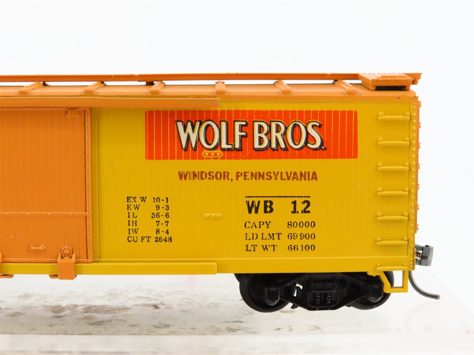 HO Train-Miniature Tobacco Road 2032 WB Wolf Bros 